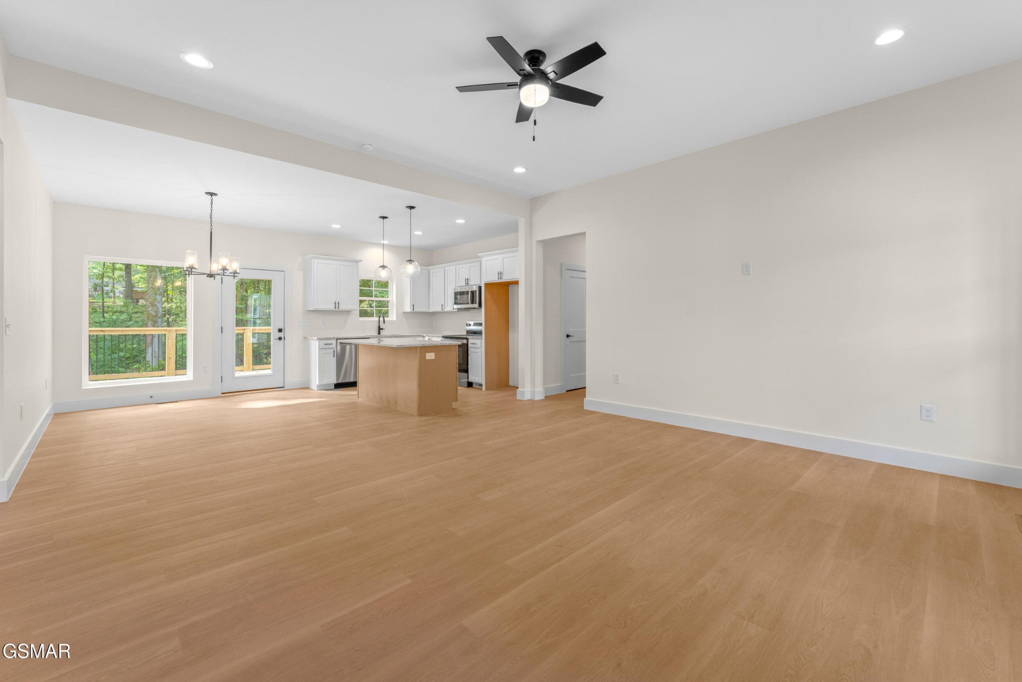 2326 Geraldine Way