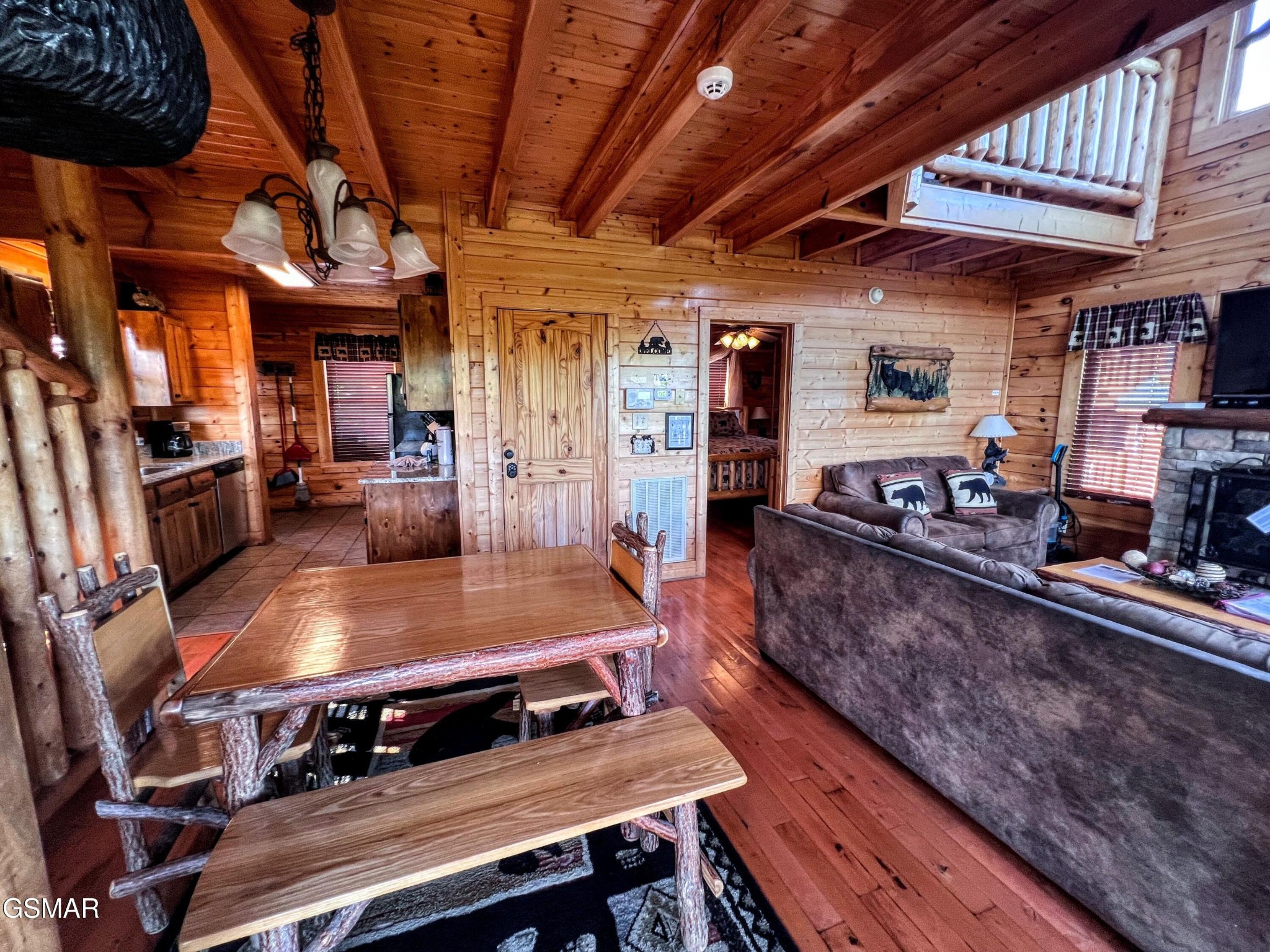 2866 White Oak Ridge Lane