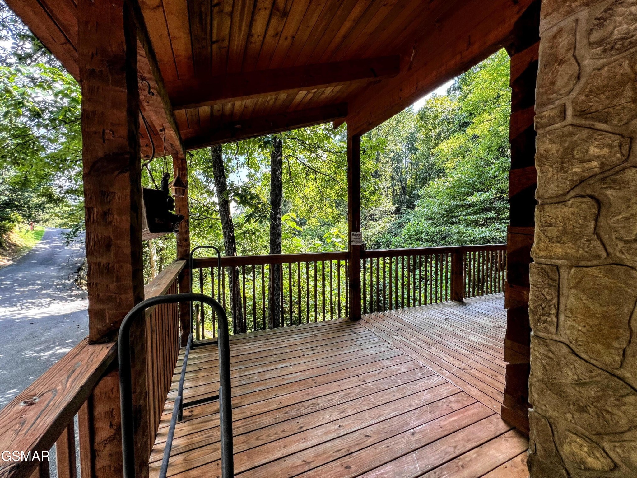 1625 Bluff Ridge Road