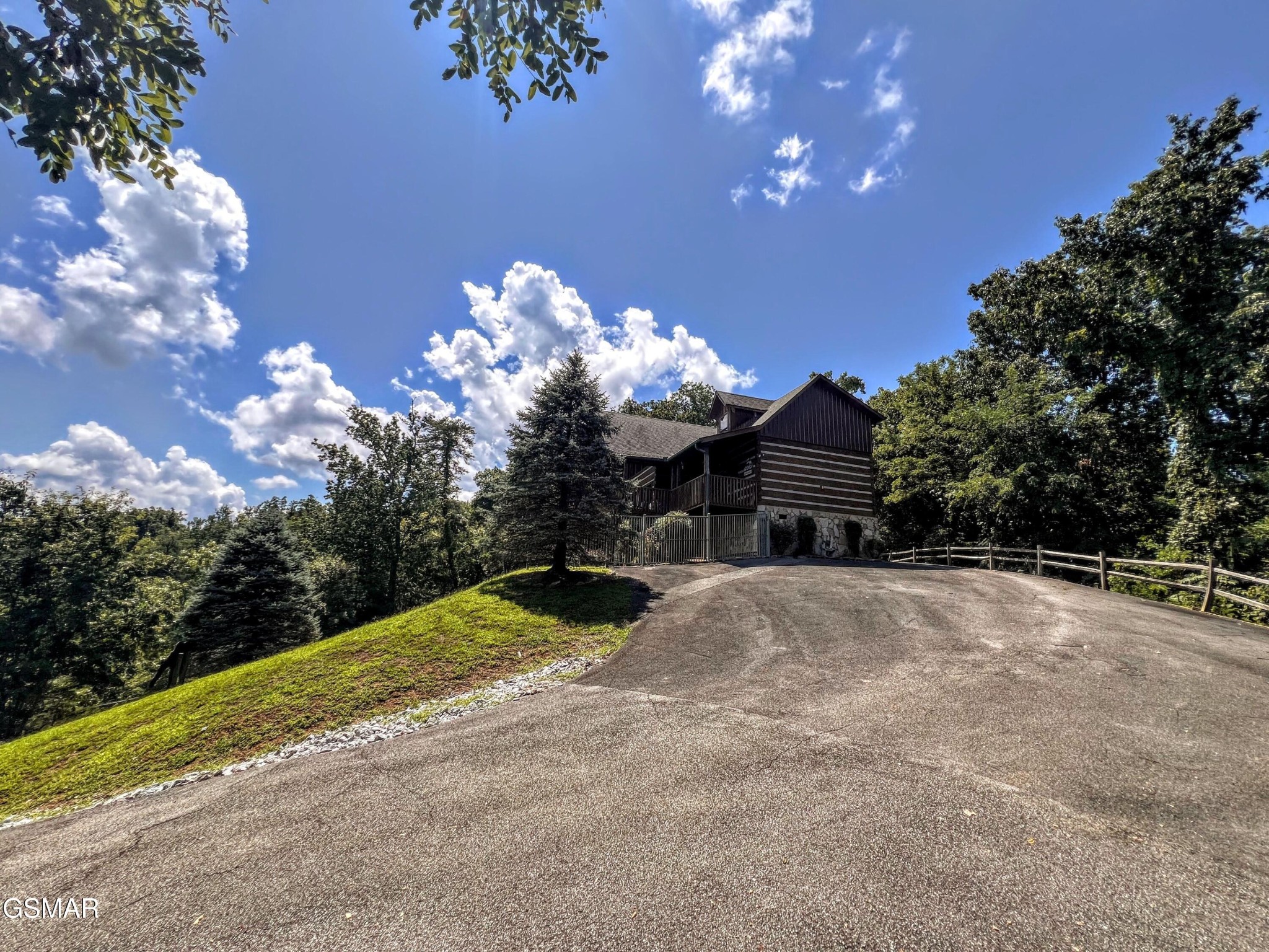 1902 Bluff Ridge Road