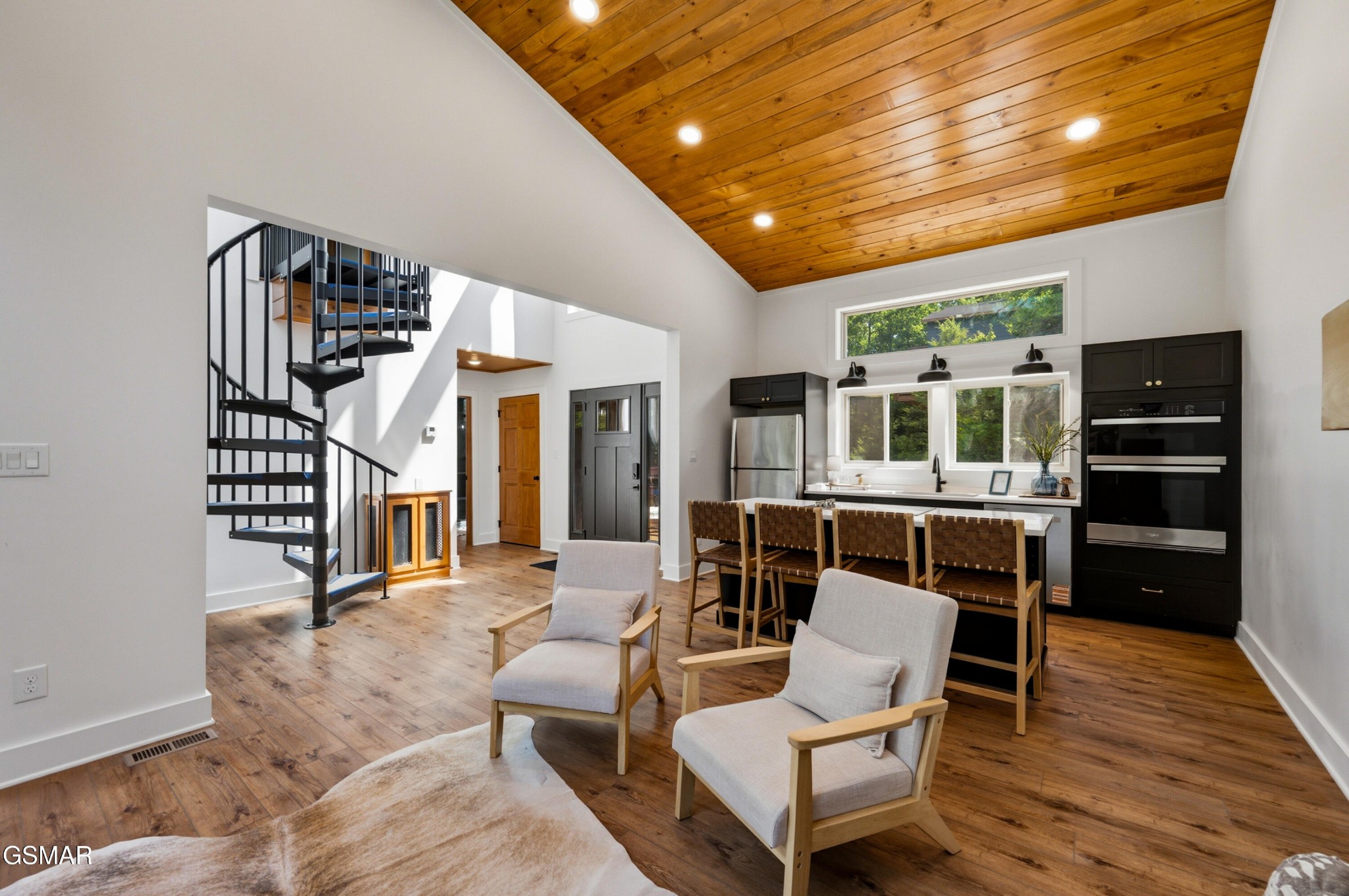 2385 Forge Hideaway Loop