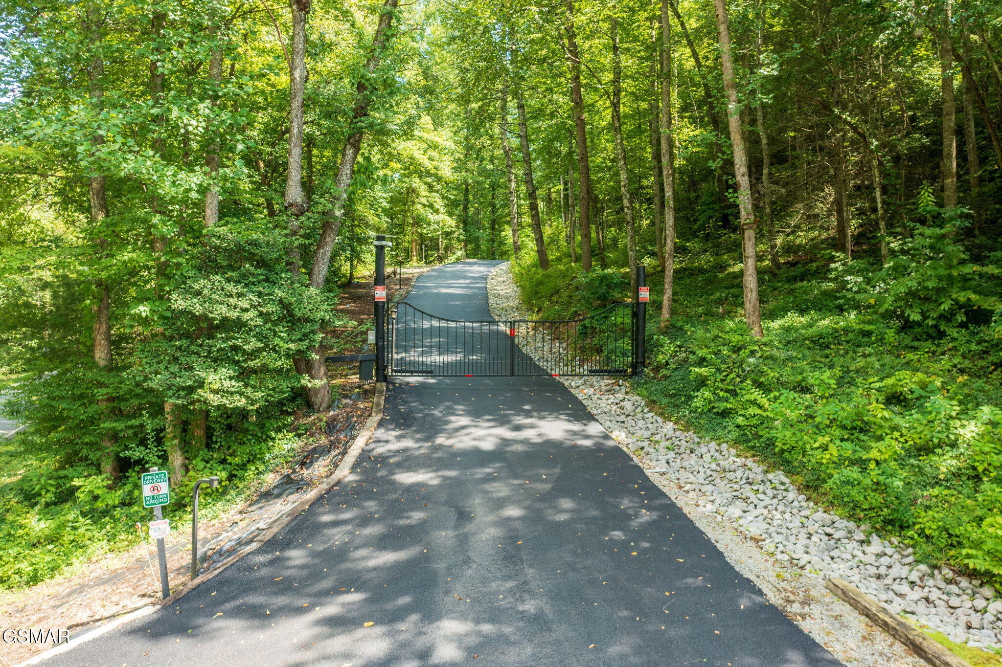 2050 E Millers Cove Road