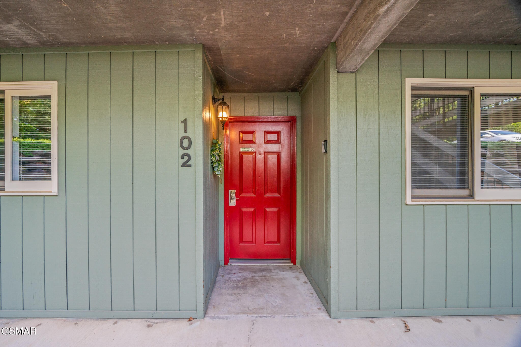 526 Briarcliff Way