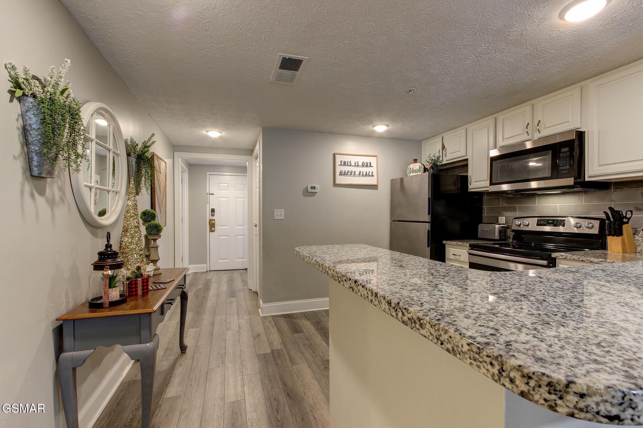 820 Golf View Boulevard