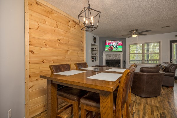 1386 Ski View Drive
