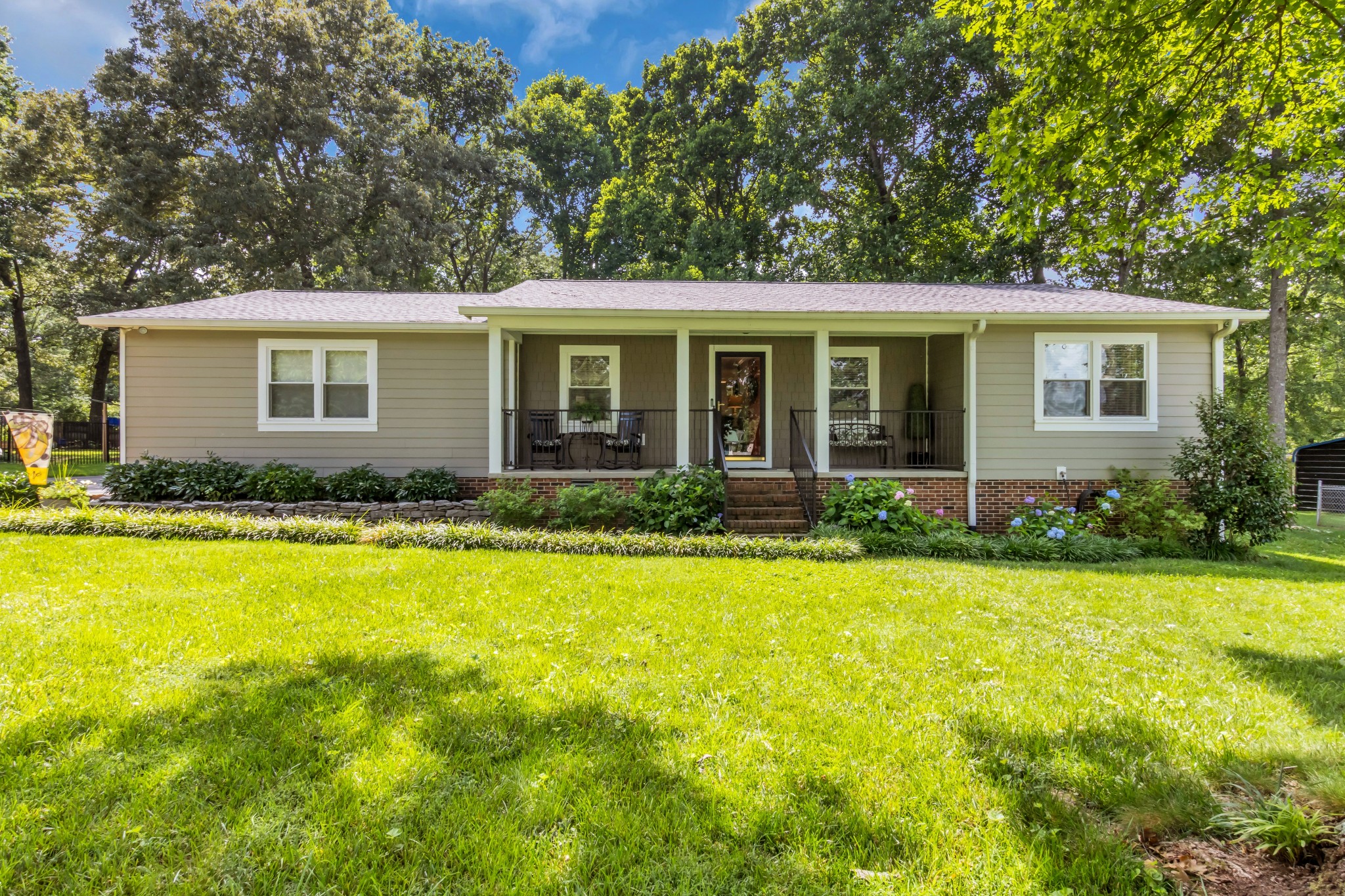 715 Wanda Ln