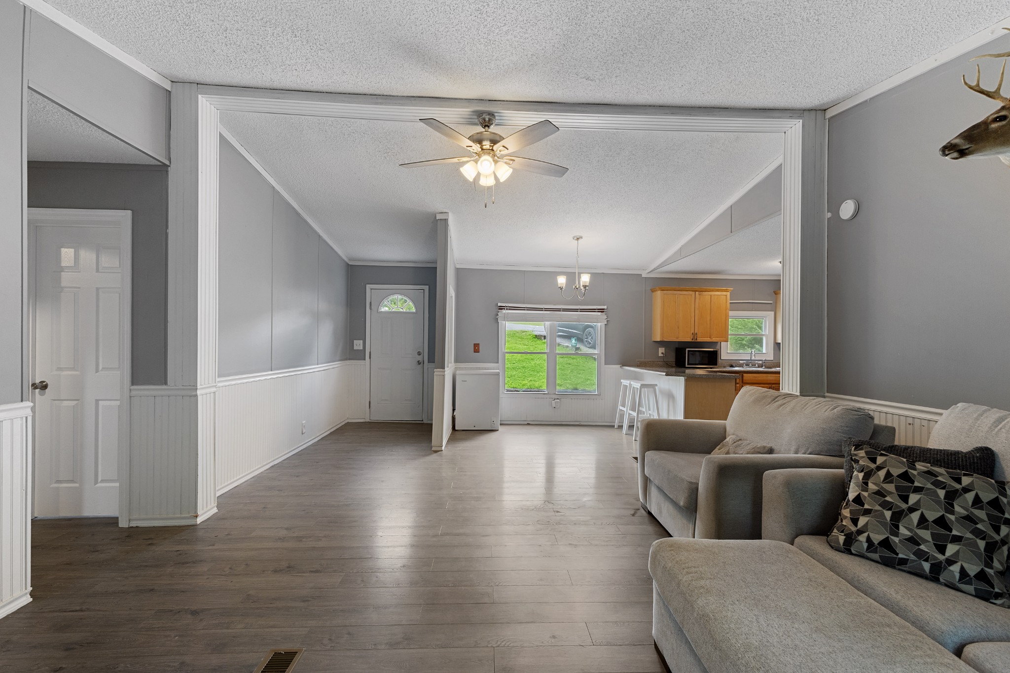 1022 Dogwood Ln