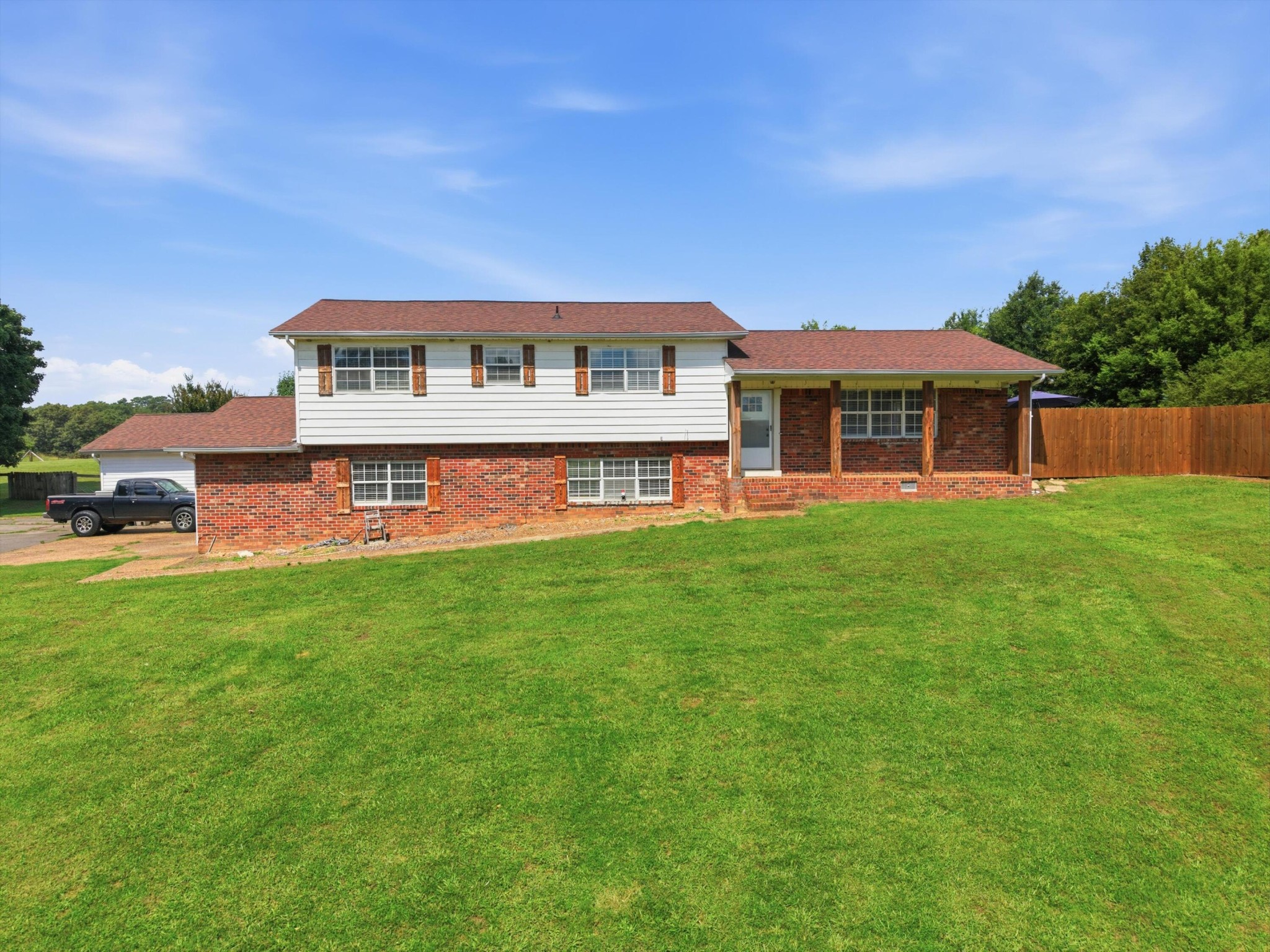 116 Swafford Lane, NW