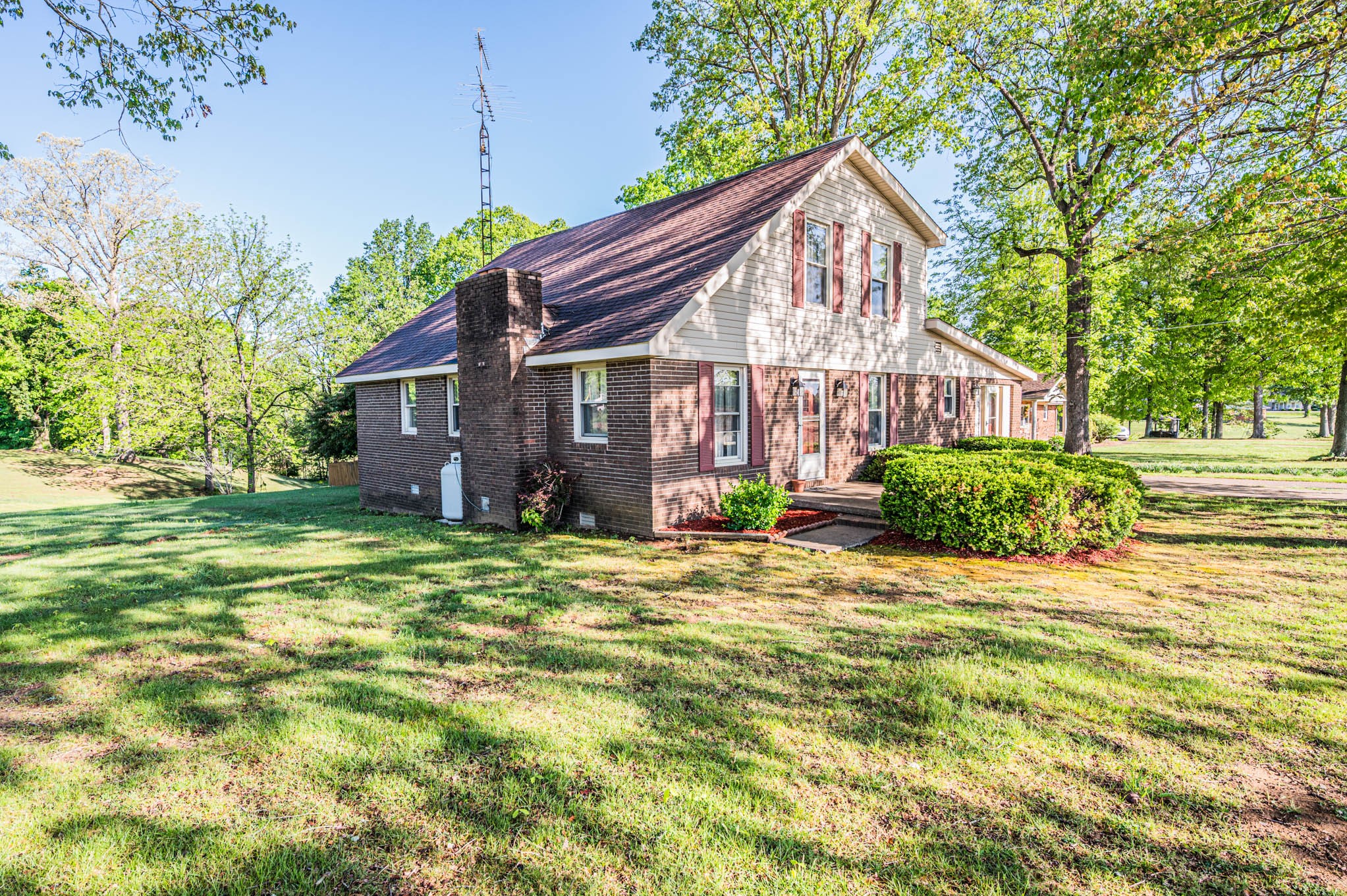 151 Baggett Ln
