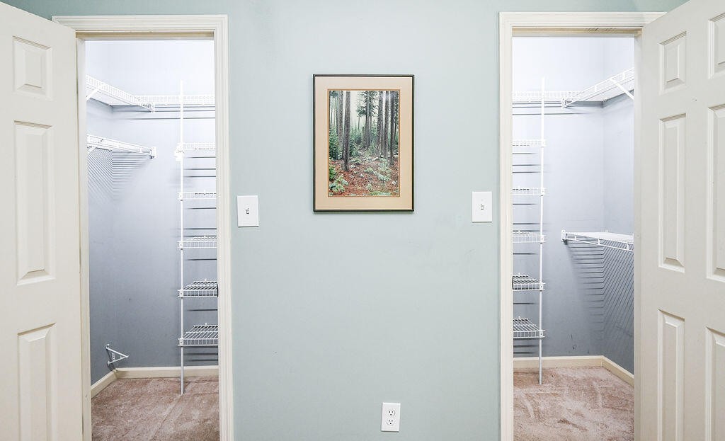 3102 Parkwood Trail, NW
