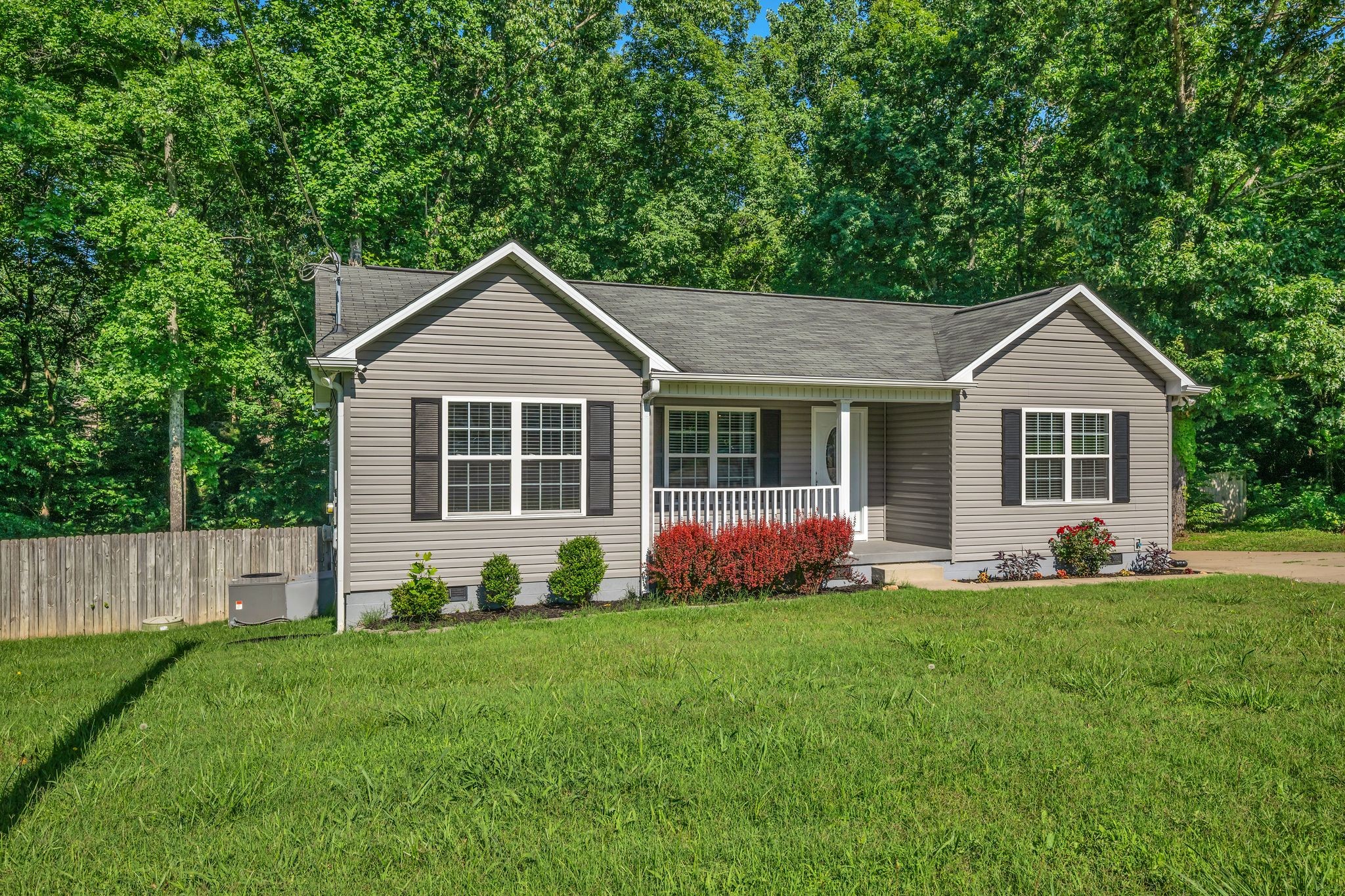 306 Twilight Ct