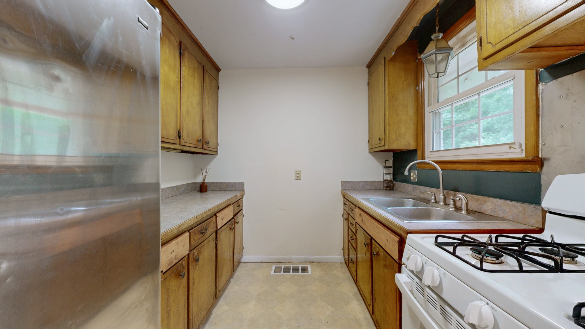 213 Sterry Ct