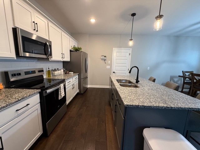 1737 Fenway Loop