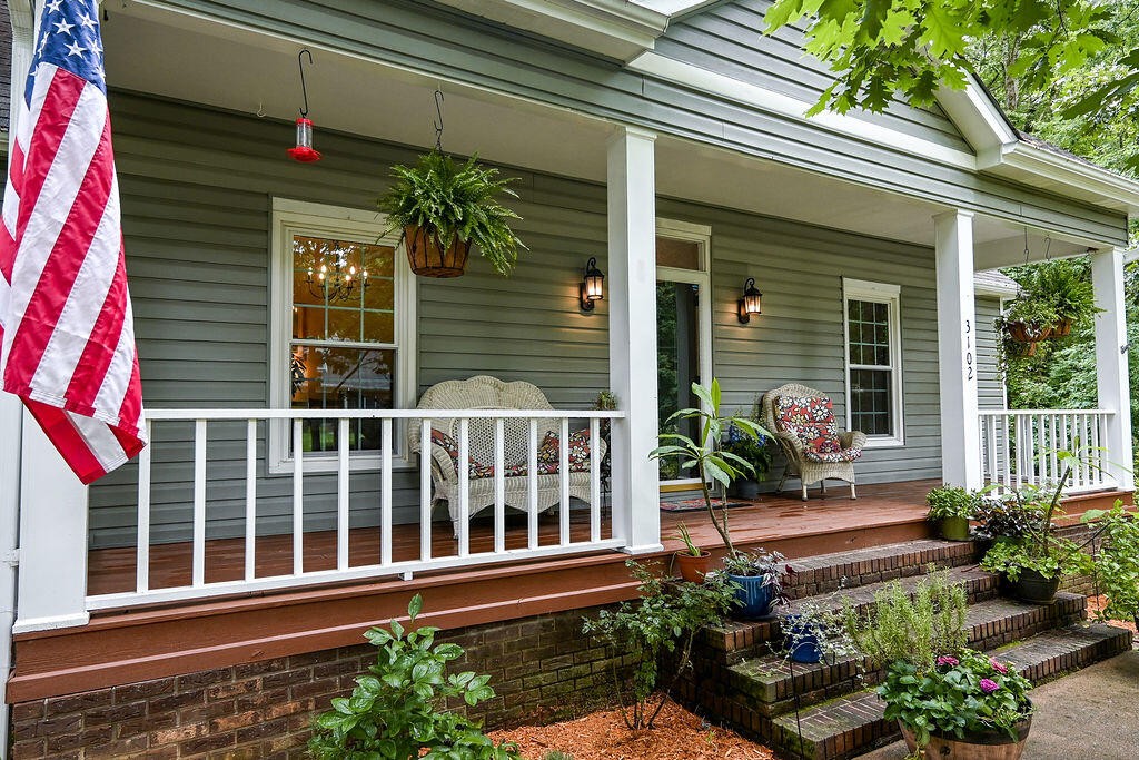 3102 Parkwood Trail, NW