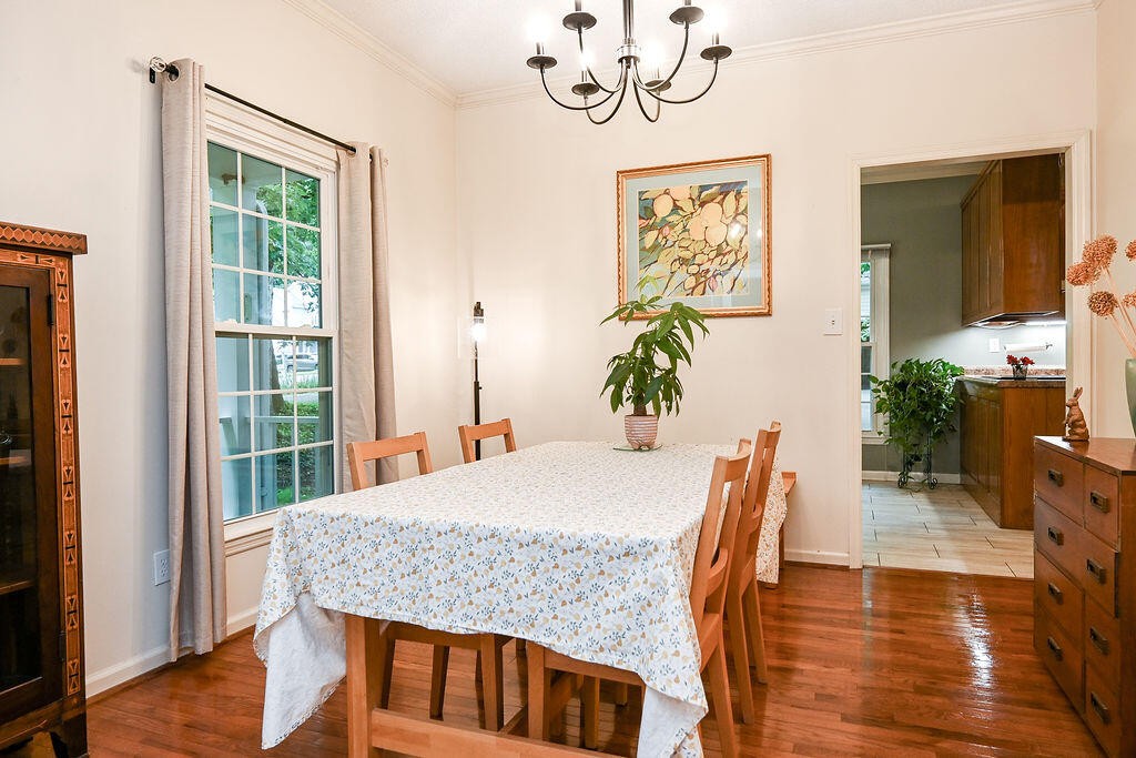 3102 Parkwood Trail, NW