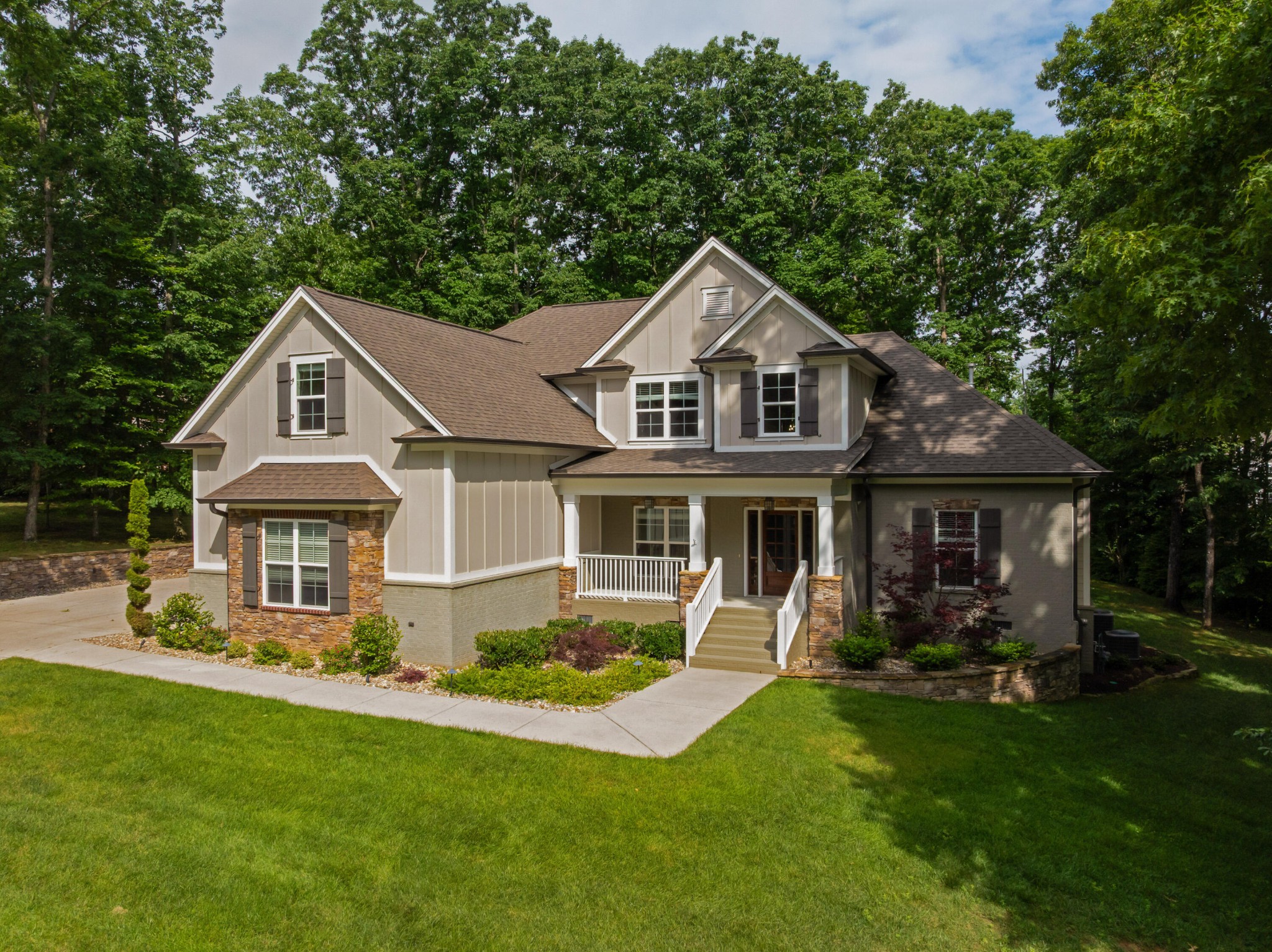 2415 Anchor Trail