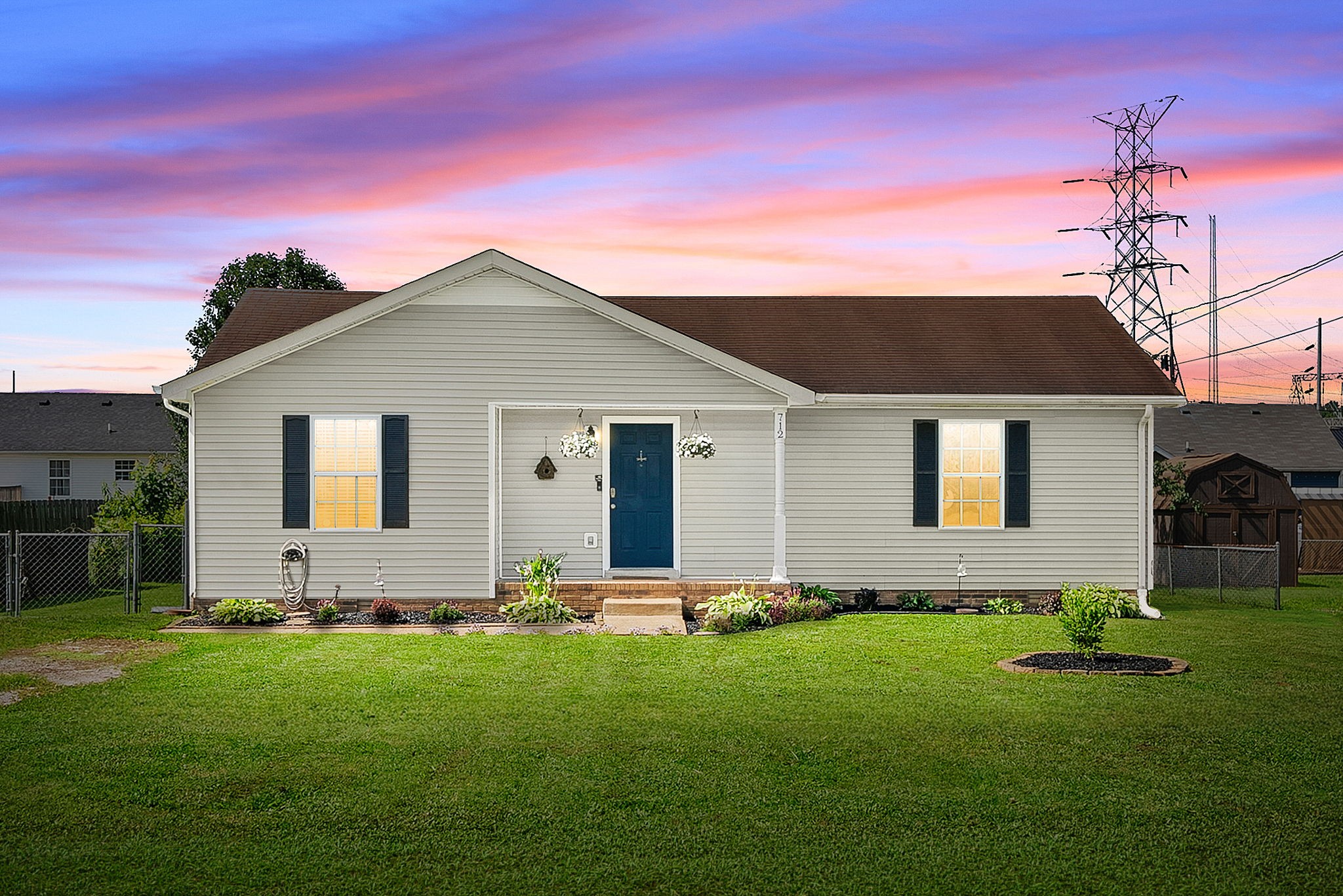 712 Carbondale Dr
