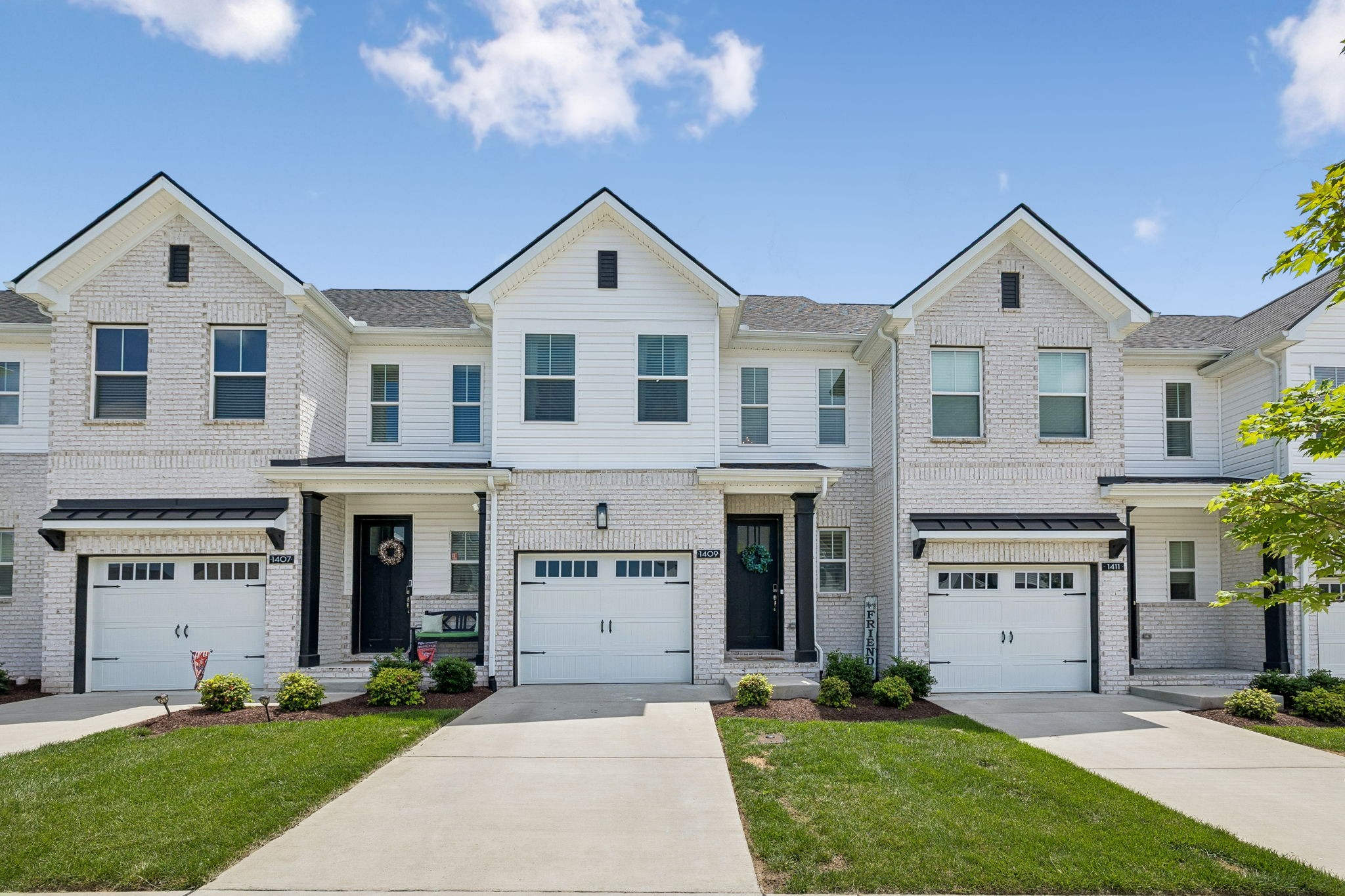 1409 Vanner Ct