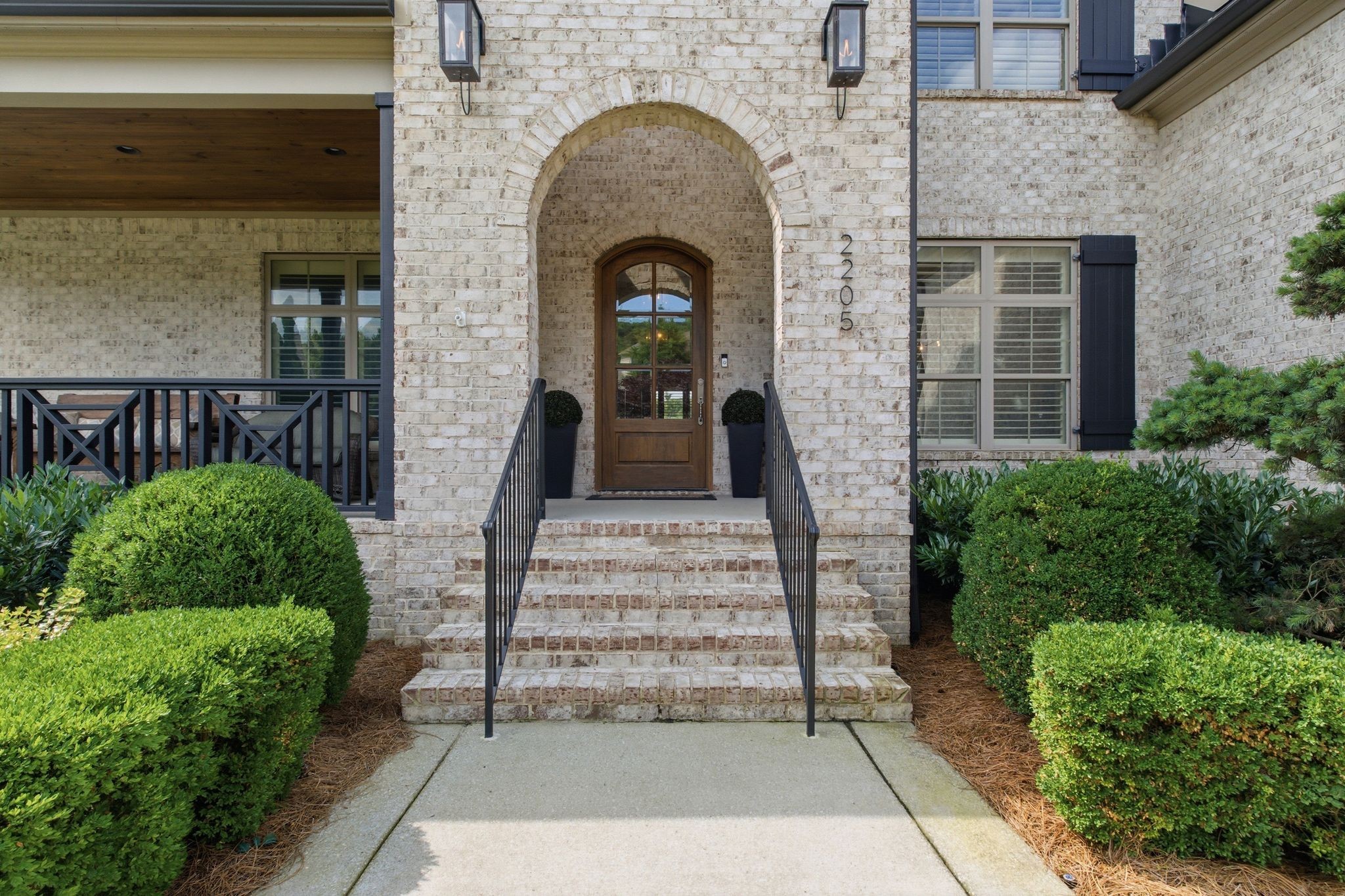 2205 Stardust Ct