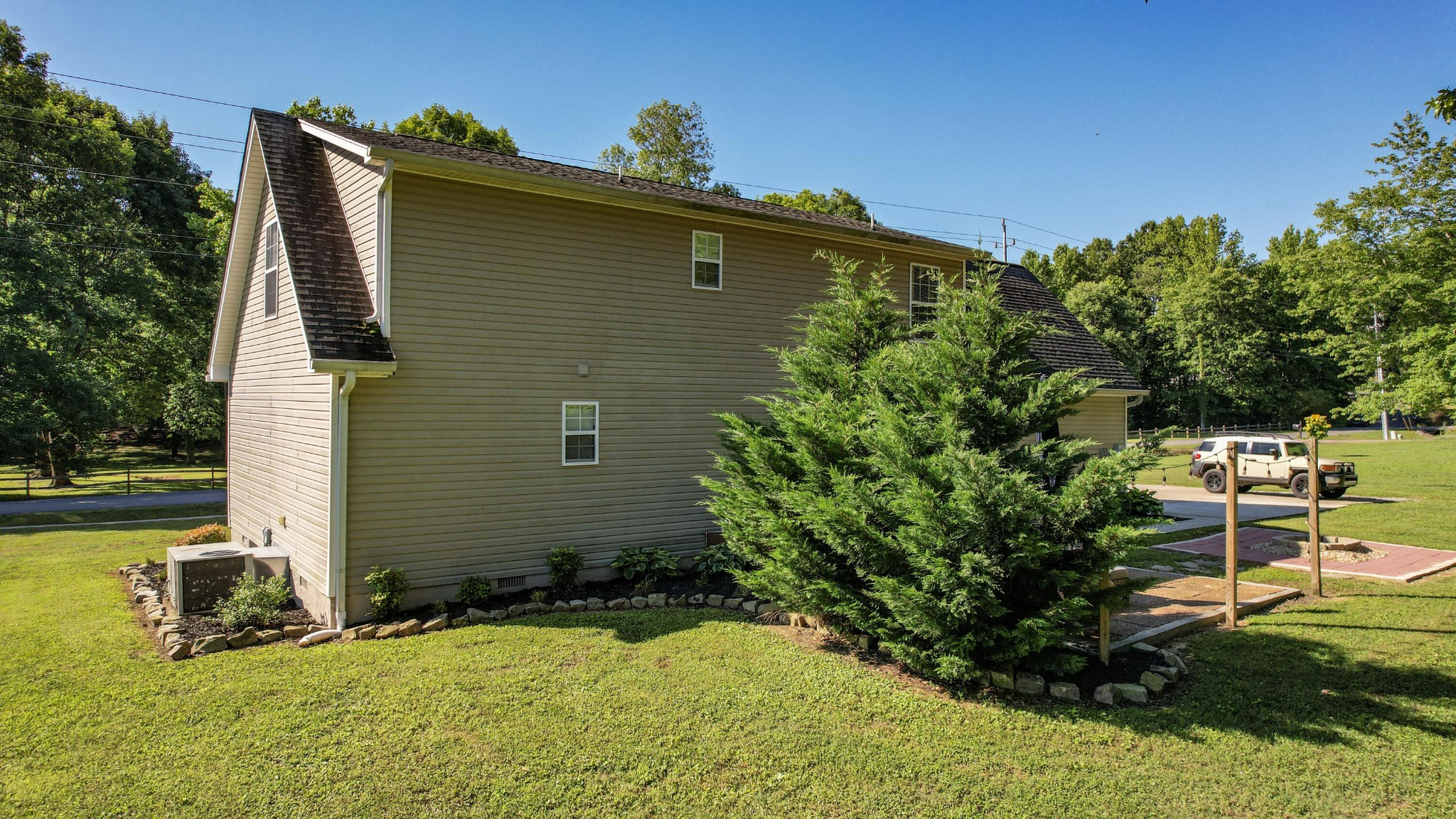 230 Lyles Road, SE
