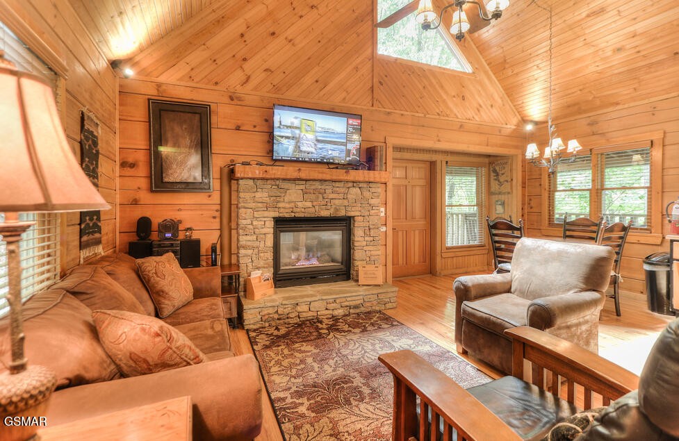 217 Oak Haven Way