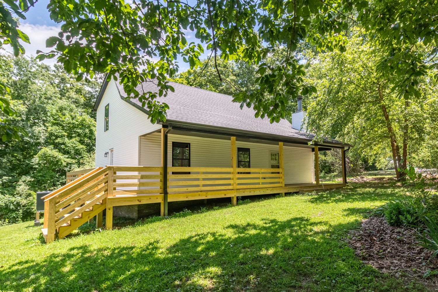 127 Shade Tree Ct