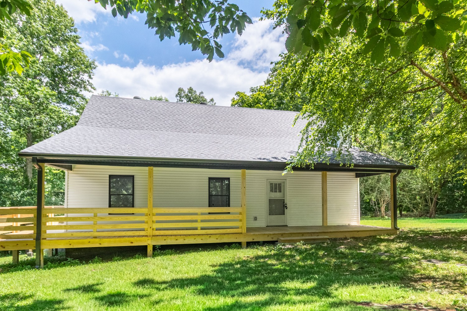 127 Shade Tree Ct