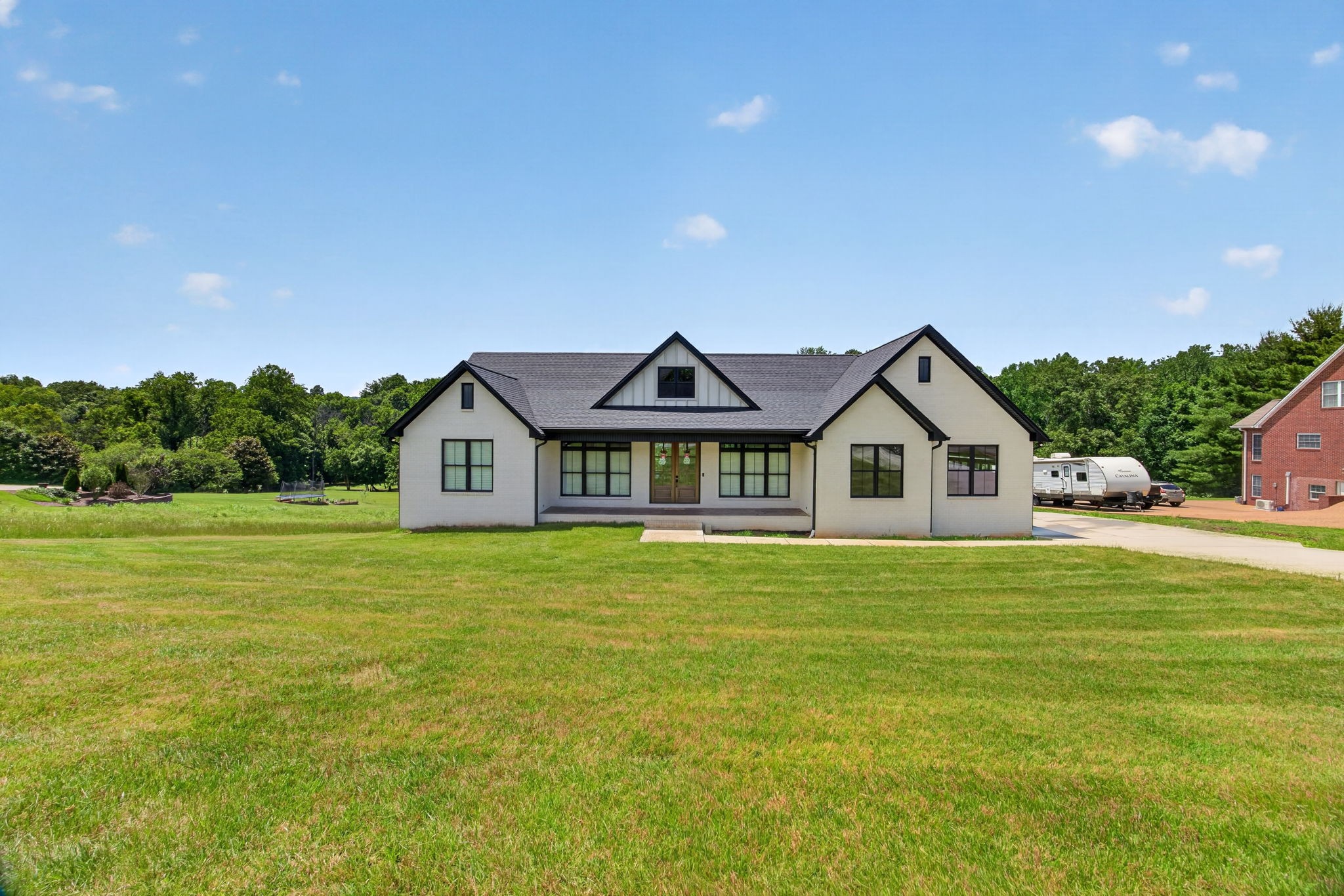 4413 Twin Creeks Dr