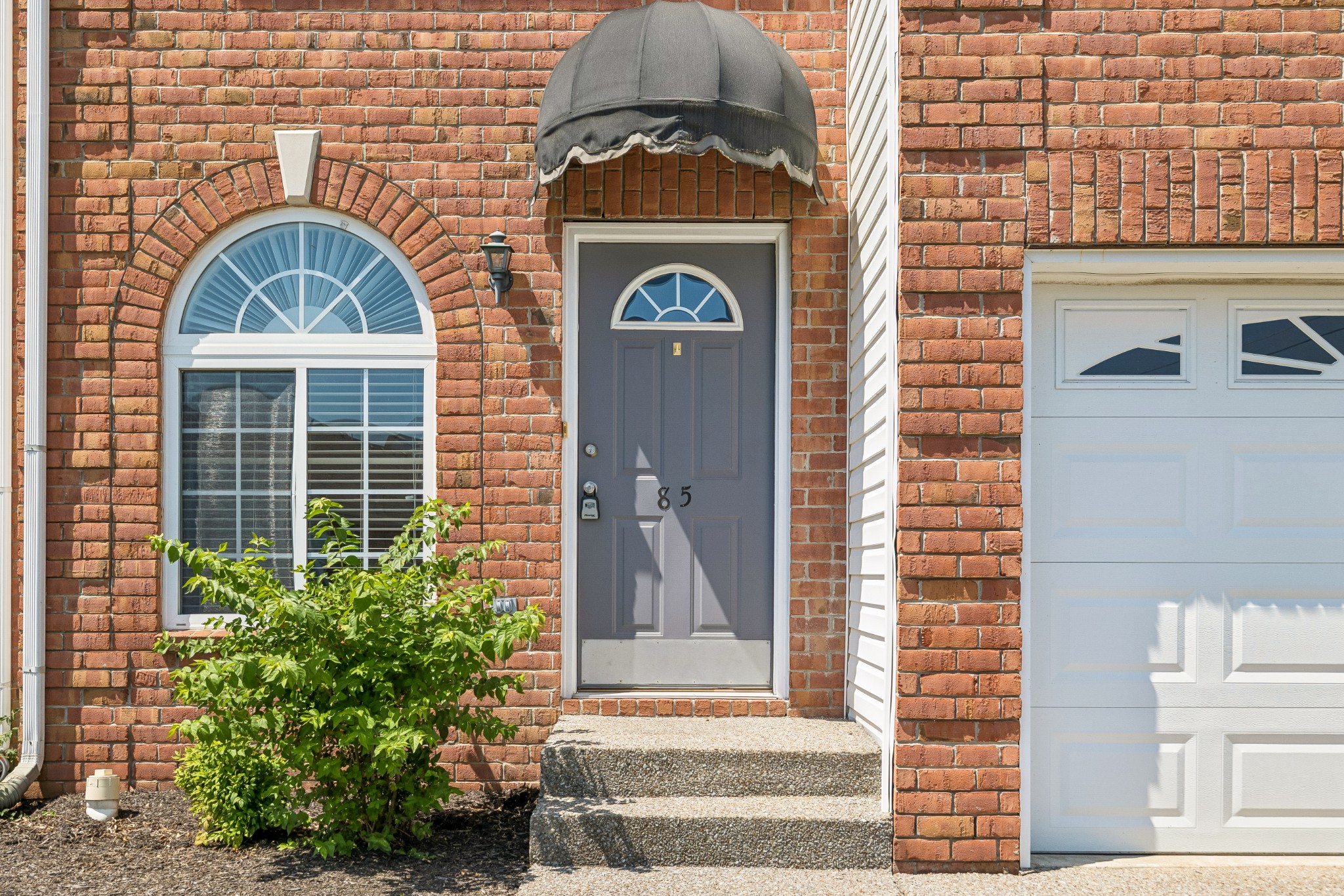 2120 Lebanon Pike