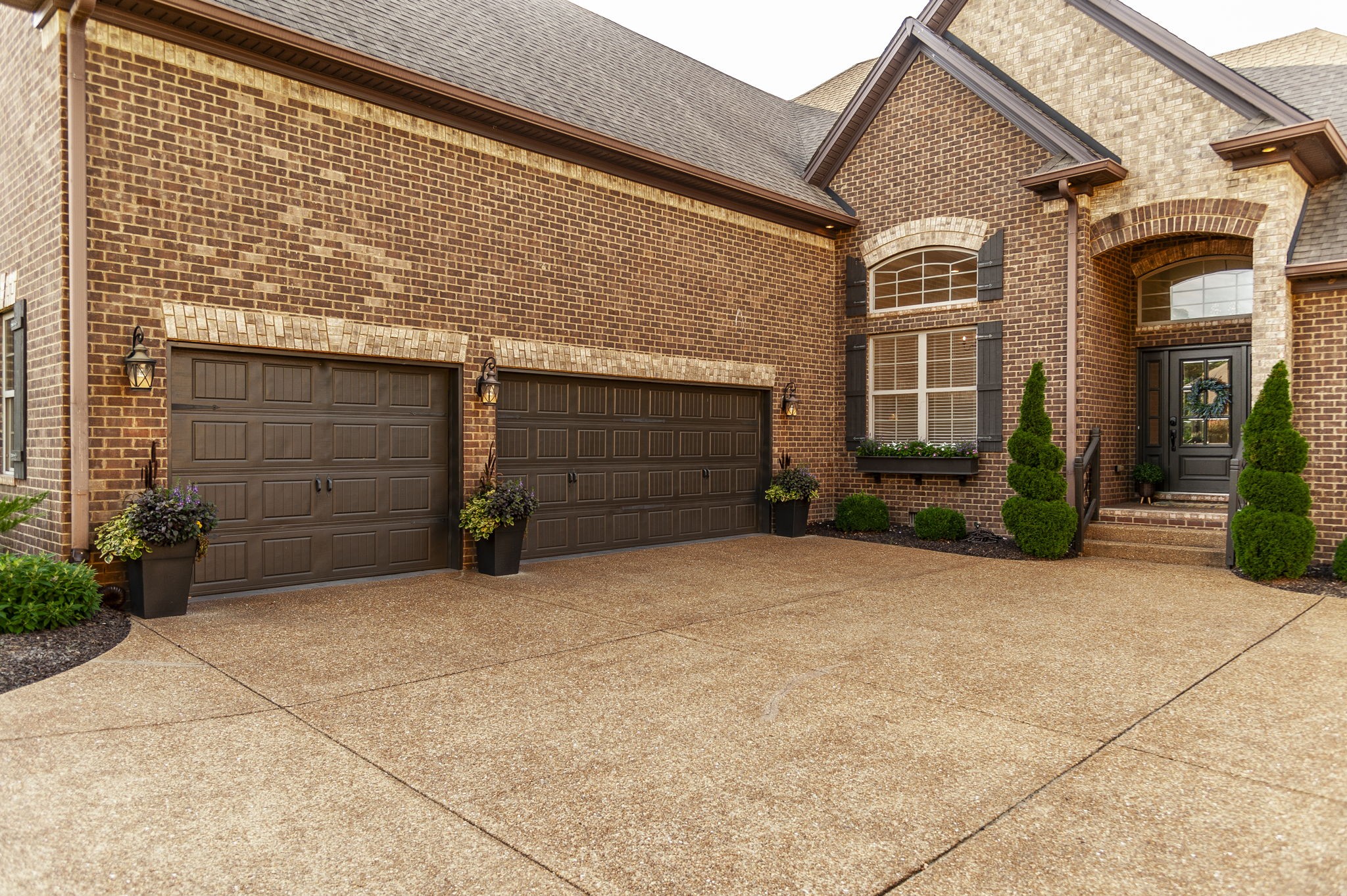 1012 Broughton Pl
