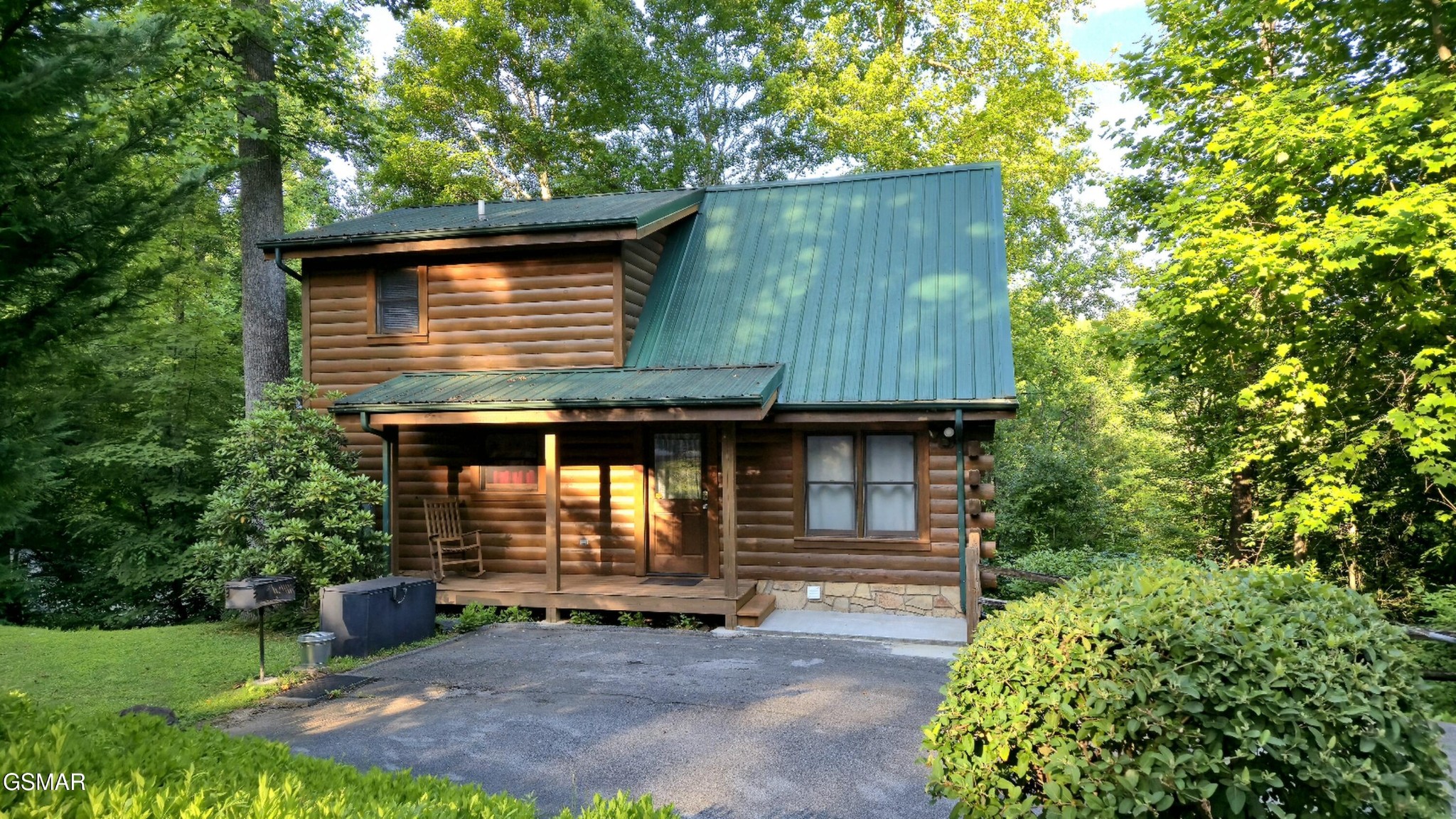 742 Yona Trail Way