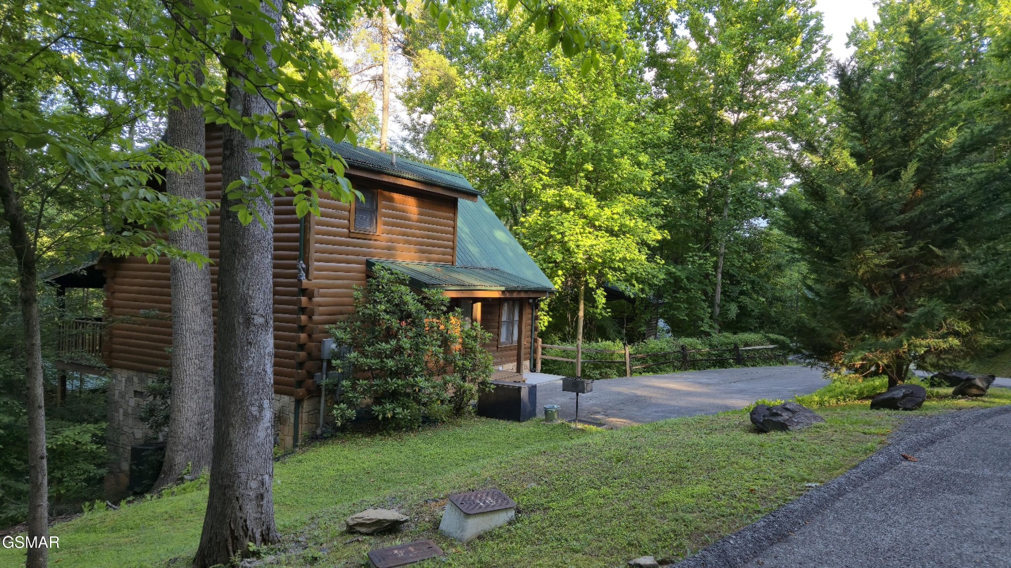 742 Yona Trail Way