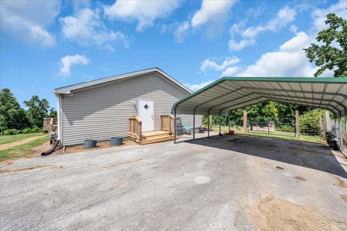 2657 Oak Grove Rd