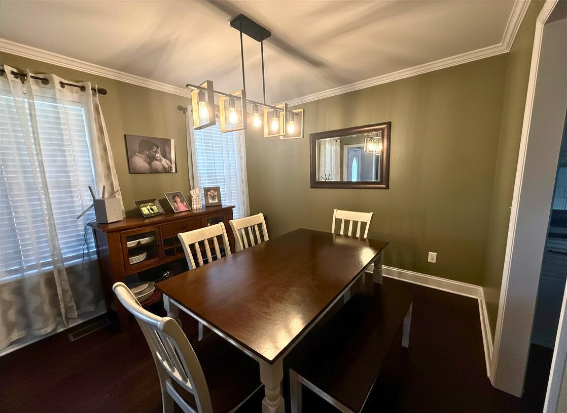 148 Clearview Circle, NE