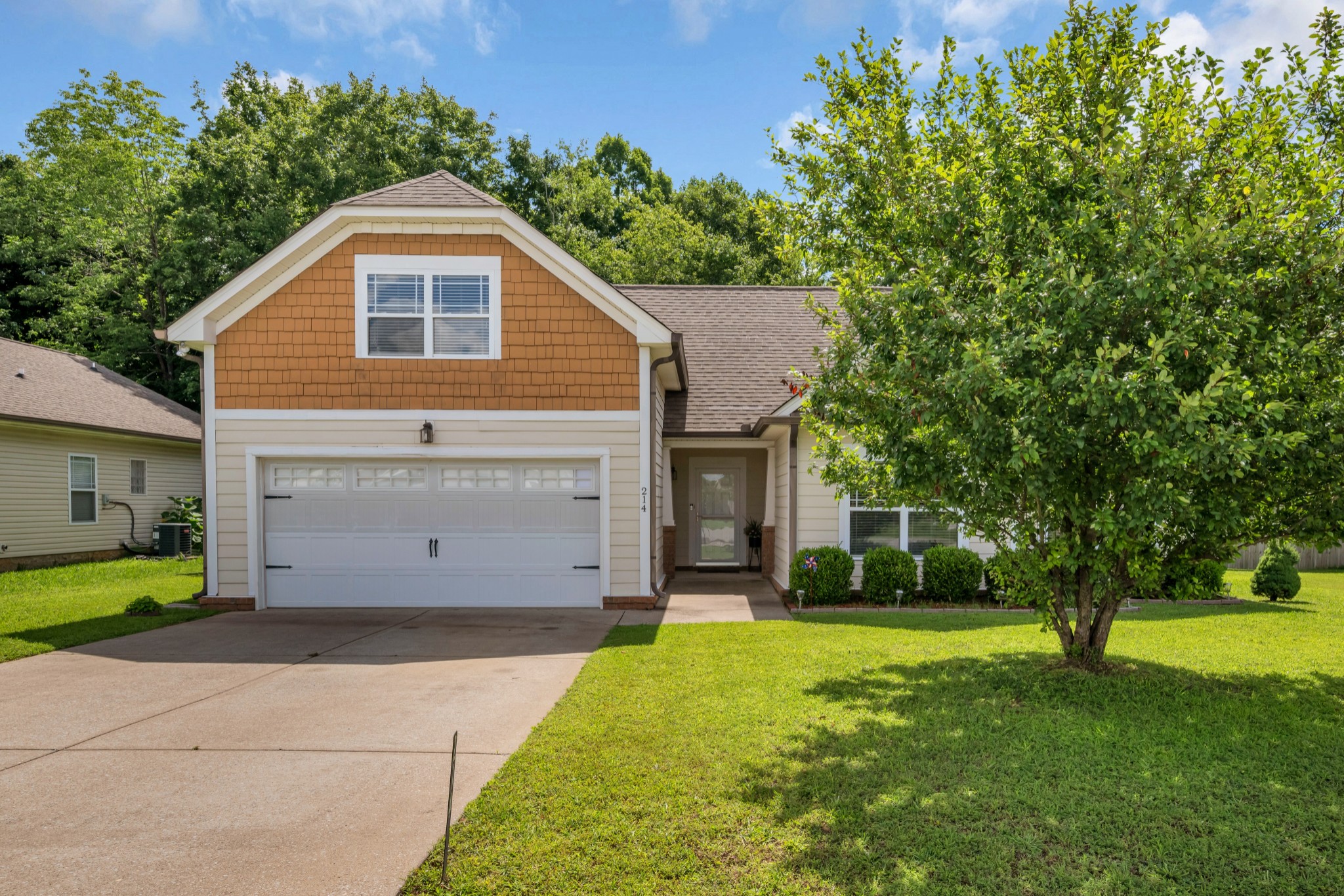 214 Wyburn Pl