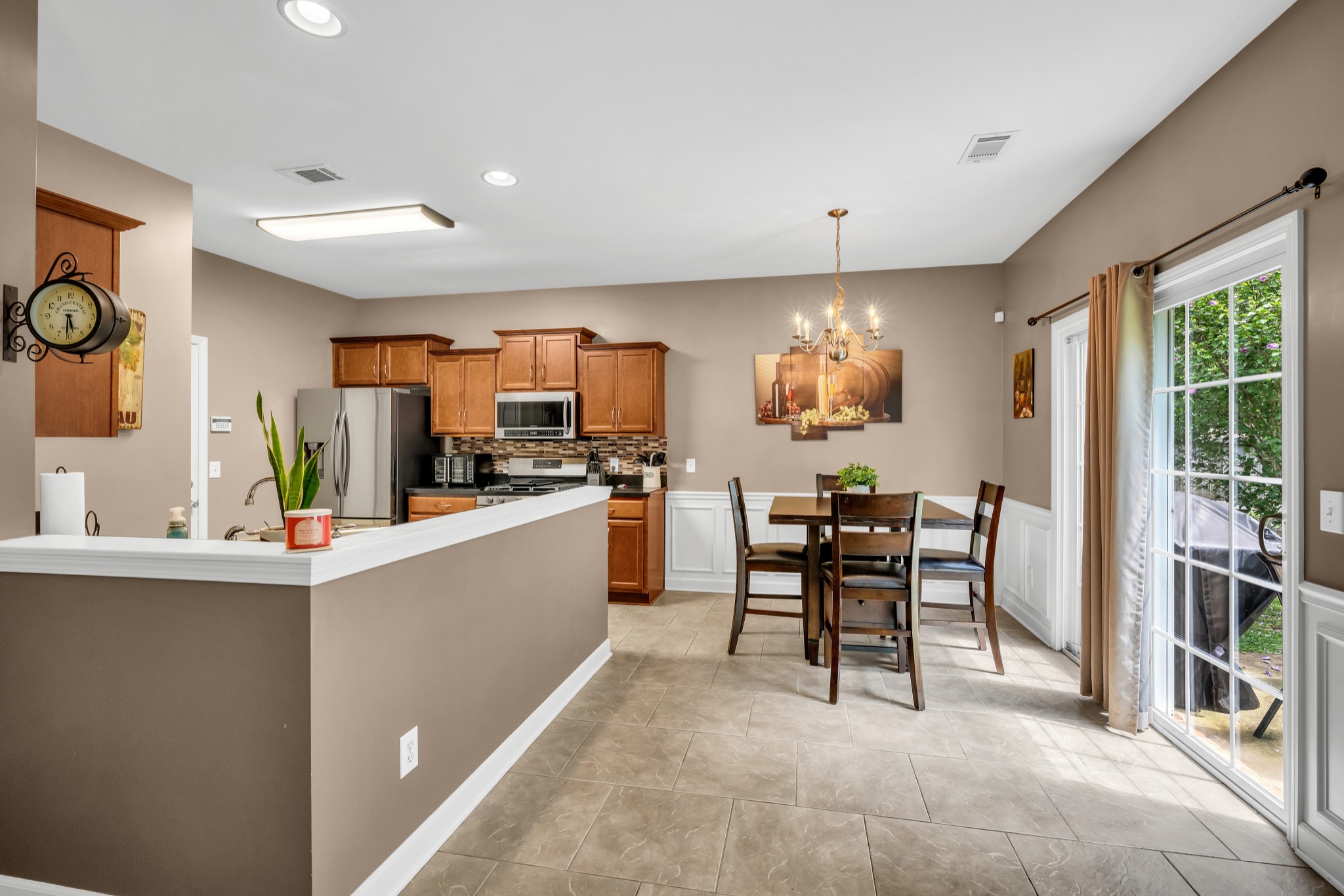 214 Wyburn Pl