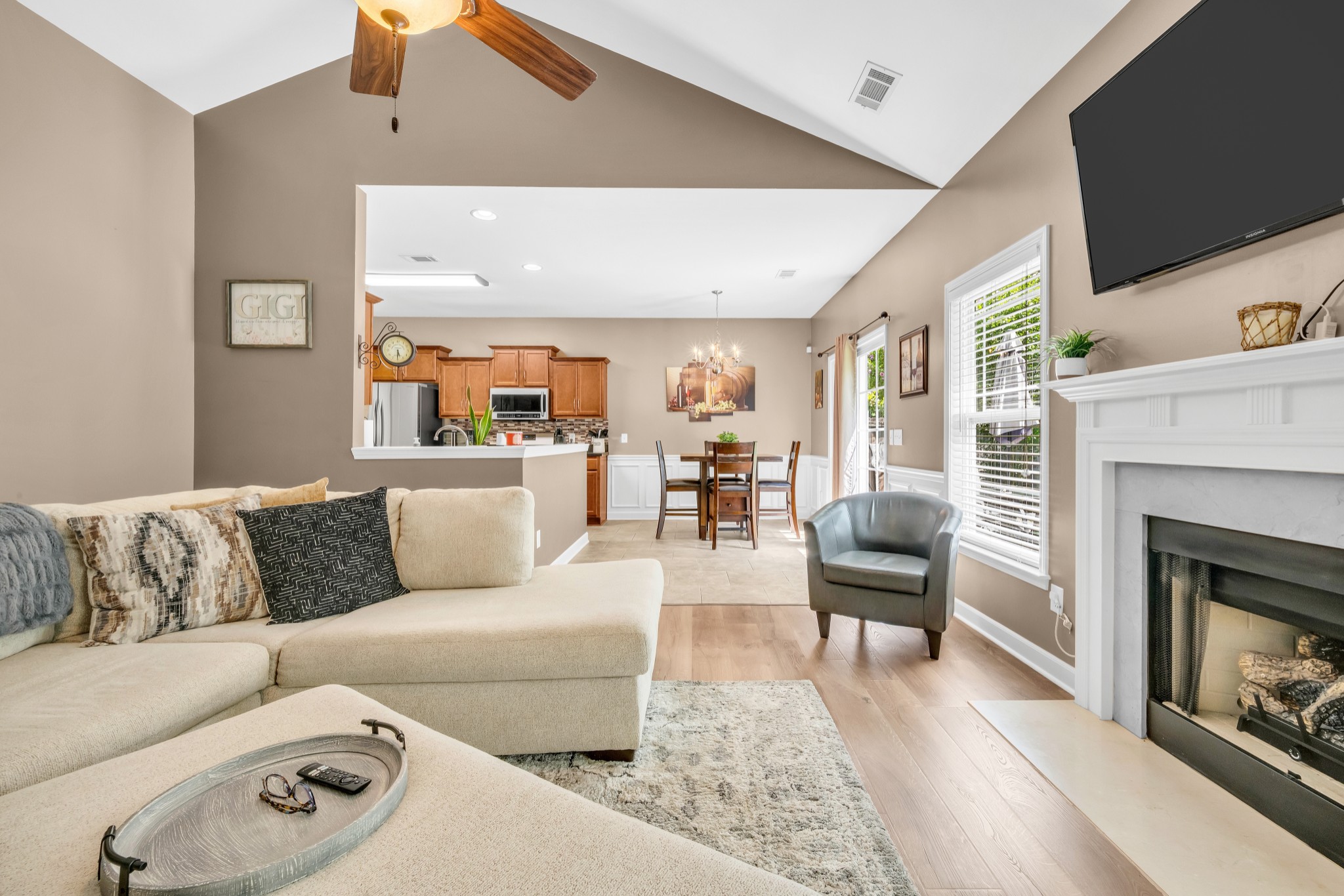 214 Wyburn Pl