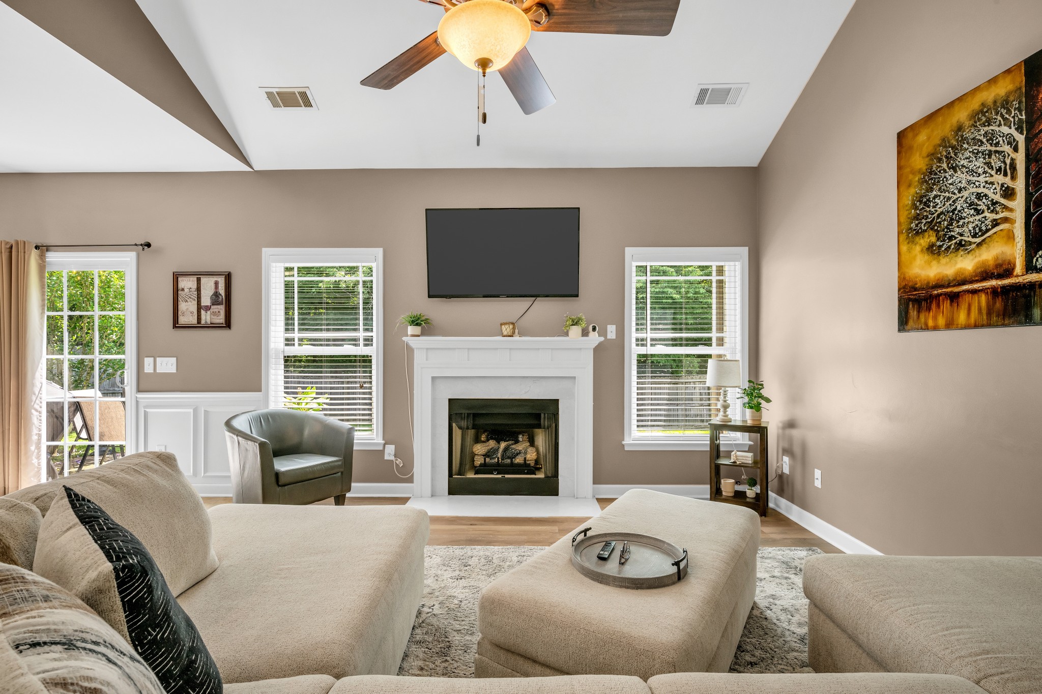 214 Wyburn Pl