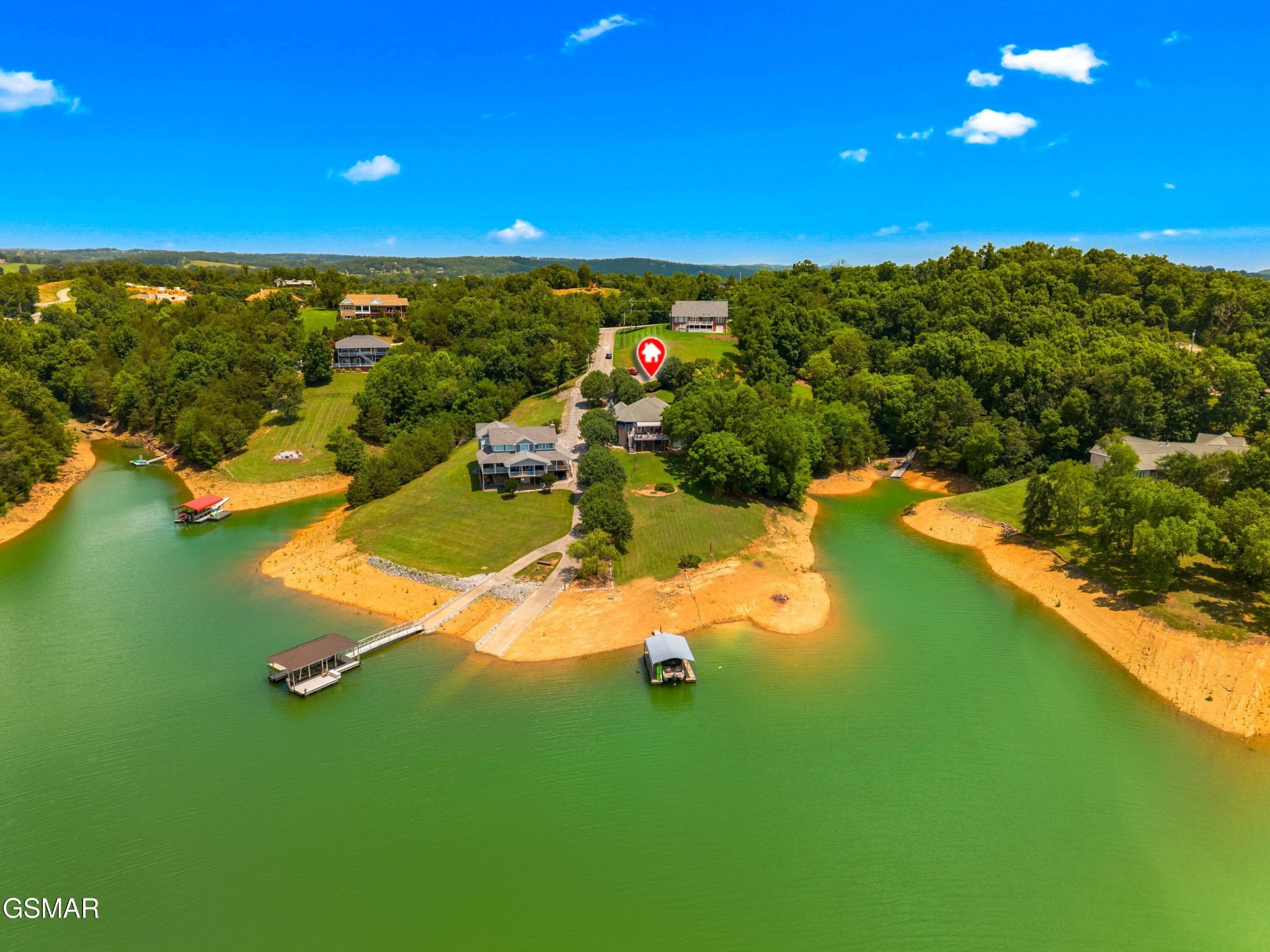 211 Mariners Lane