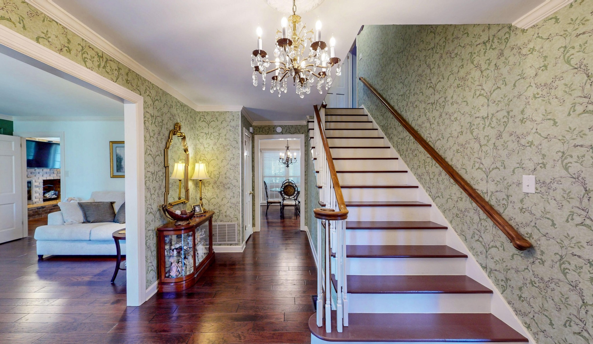 3700 Moreland Drive, NE