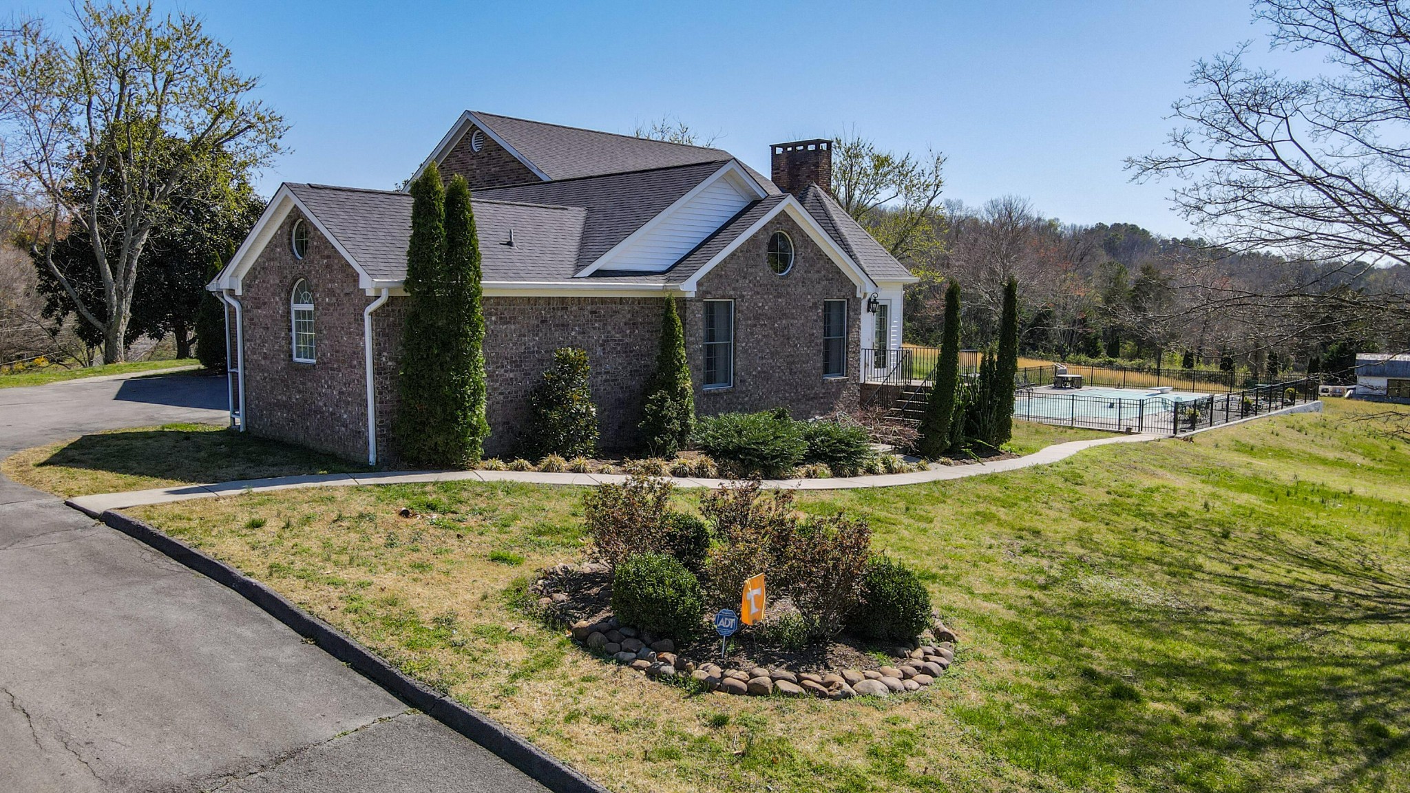 3700 Moreland Drive, NE