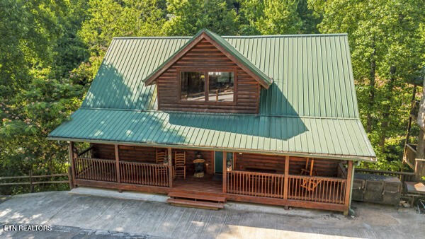 620 Chickasaw Gap Way