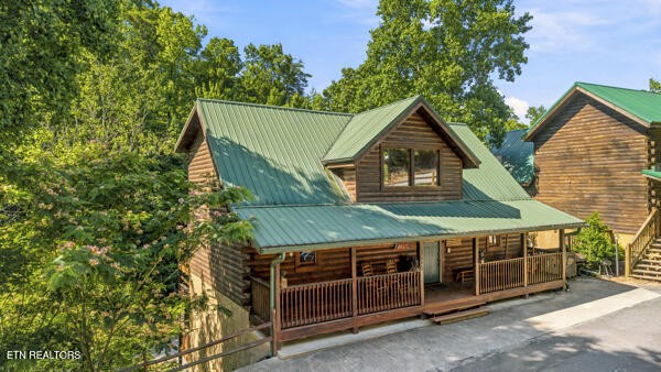 620 Chickasaw Gap Way