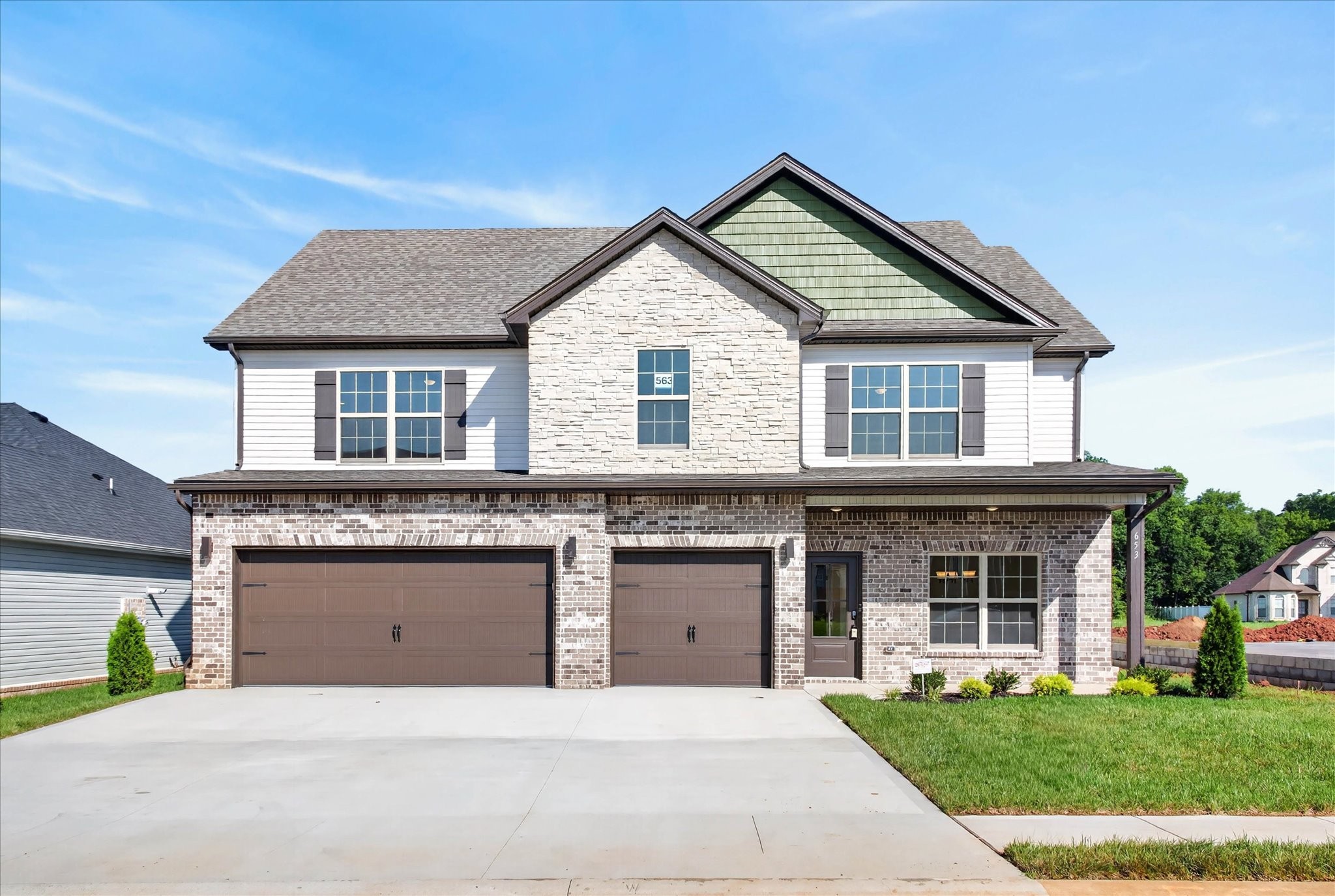 653 Woodrush Dr
