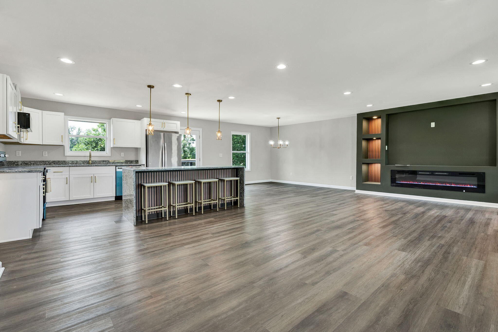 8164 Holly Crest Drive