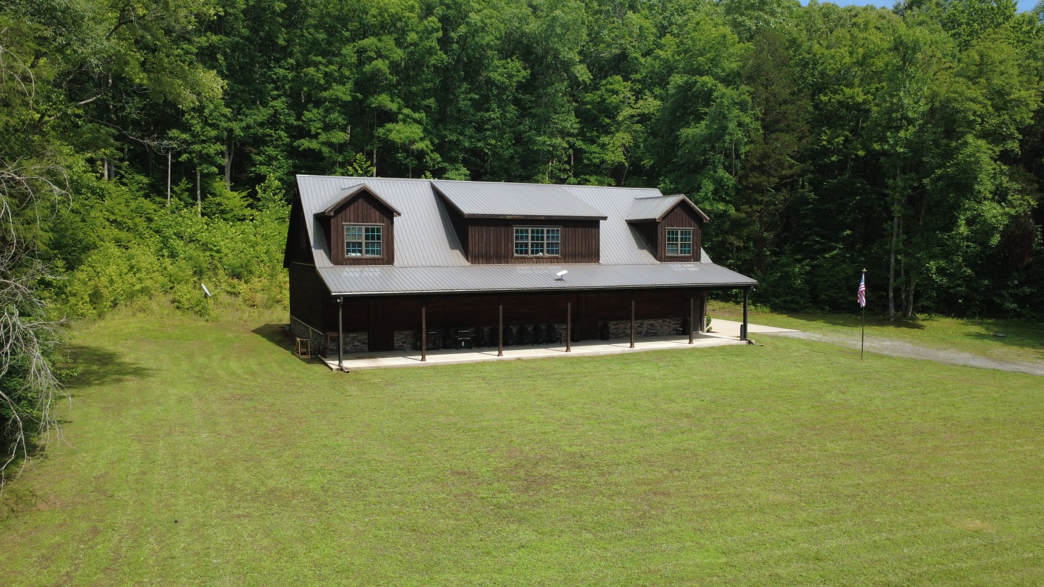7075 Pinewood Rd