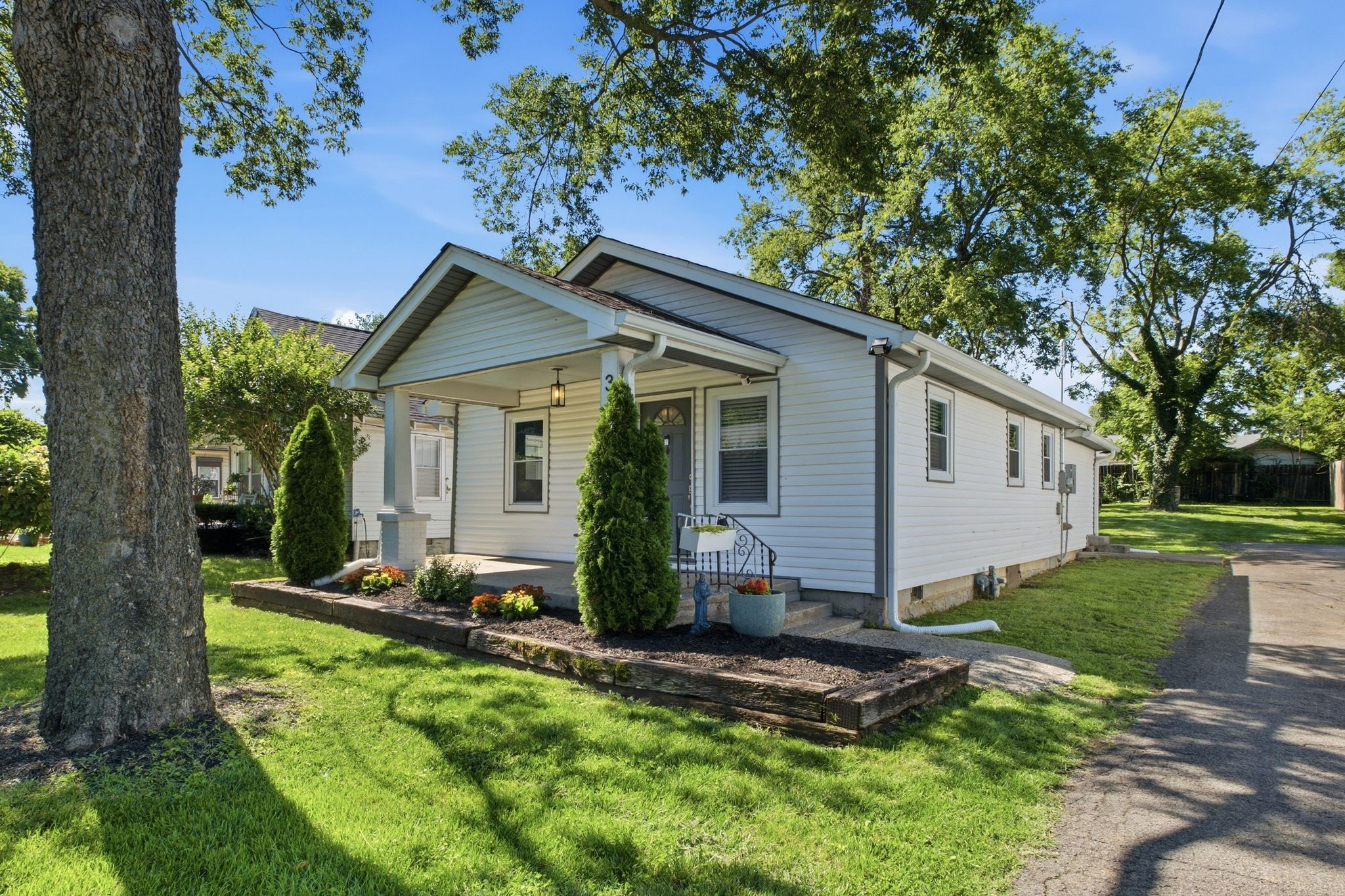 312 Elm St