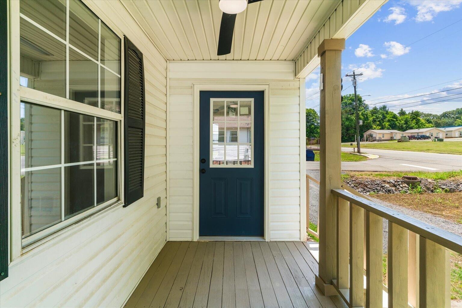 8956 Hiwassee Street, NE