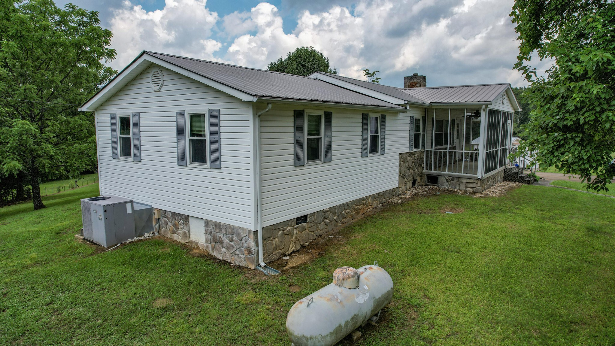 428 Caldwell Road, SE