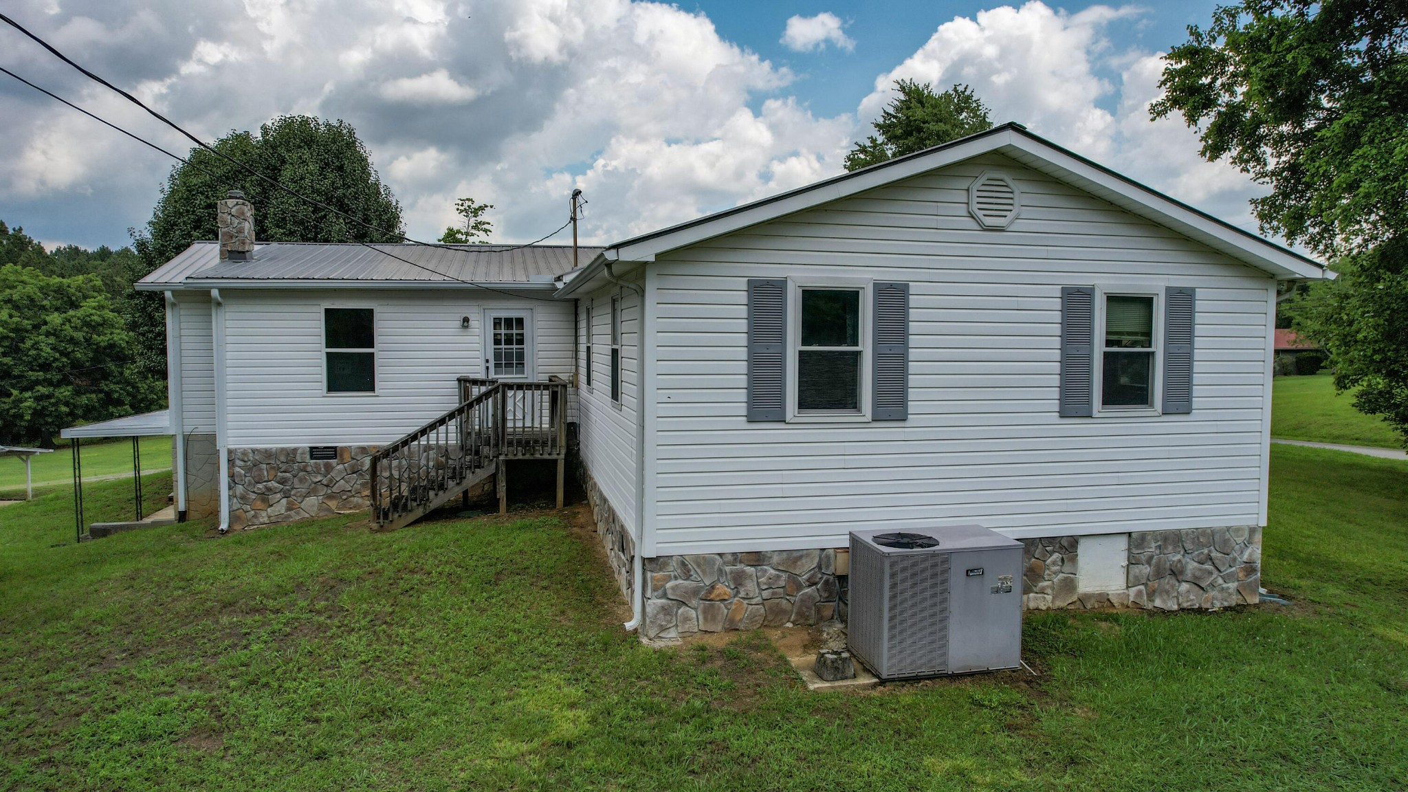 428 Caldwell Road, SE